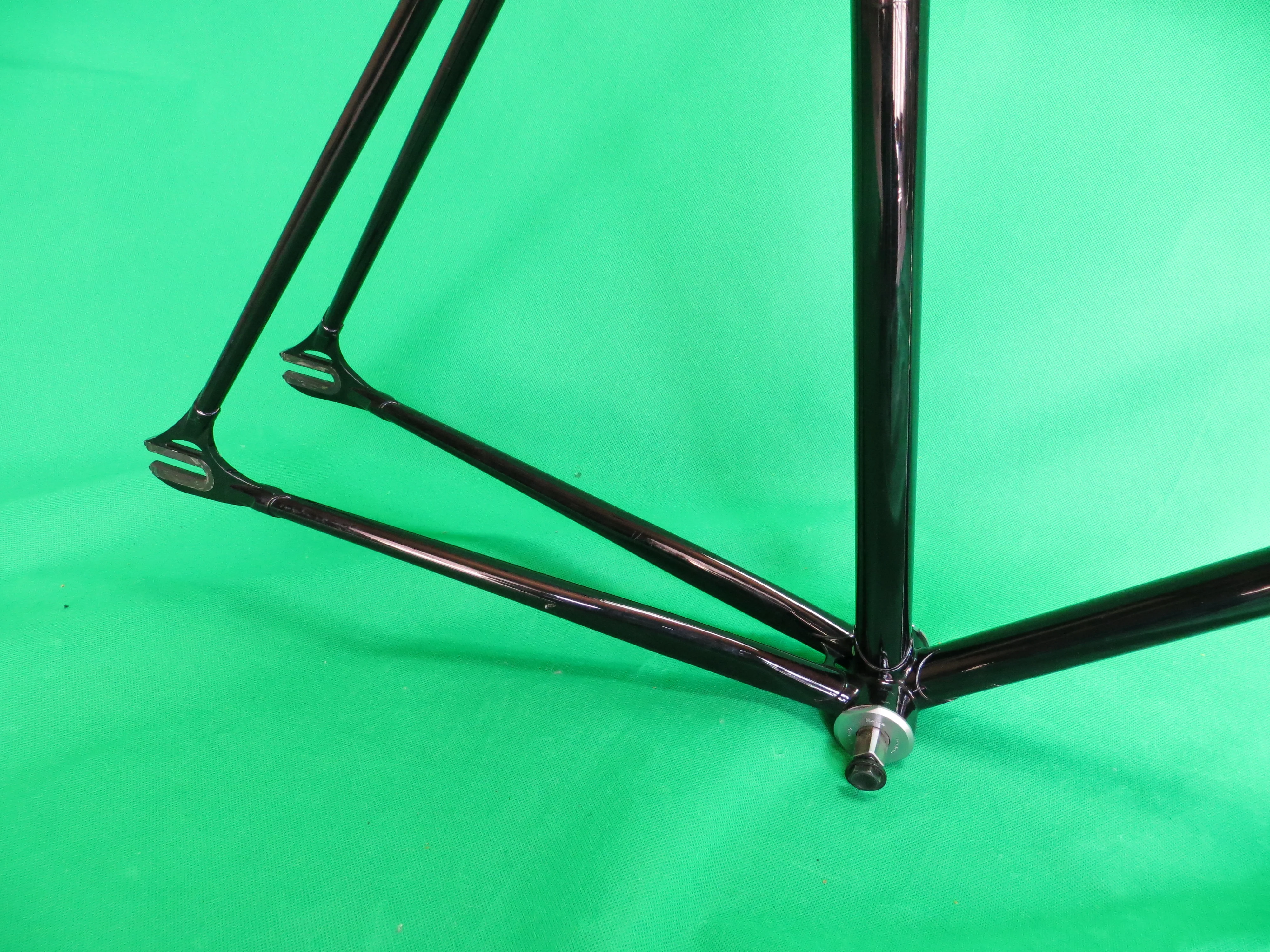 Makino // Black Metallic  // 55.5cm - Image 14