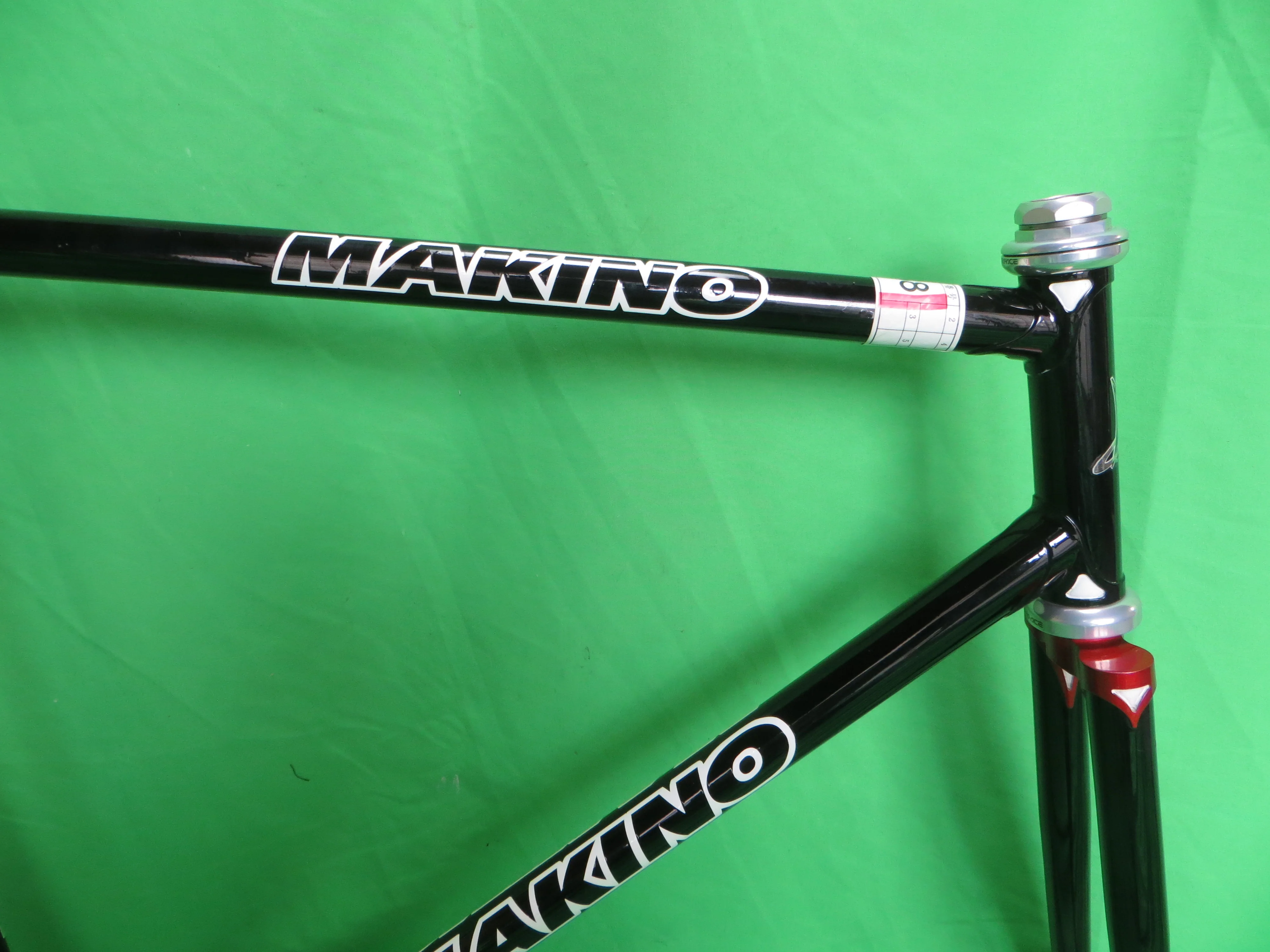 Makino // Black / Red Metallic // 53cm - Image 11