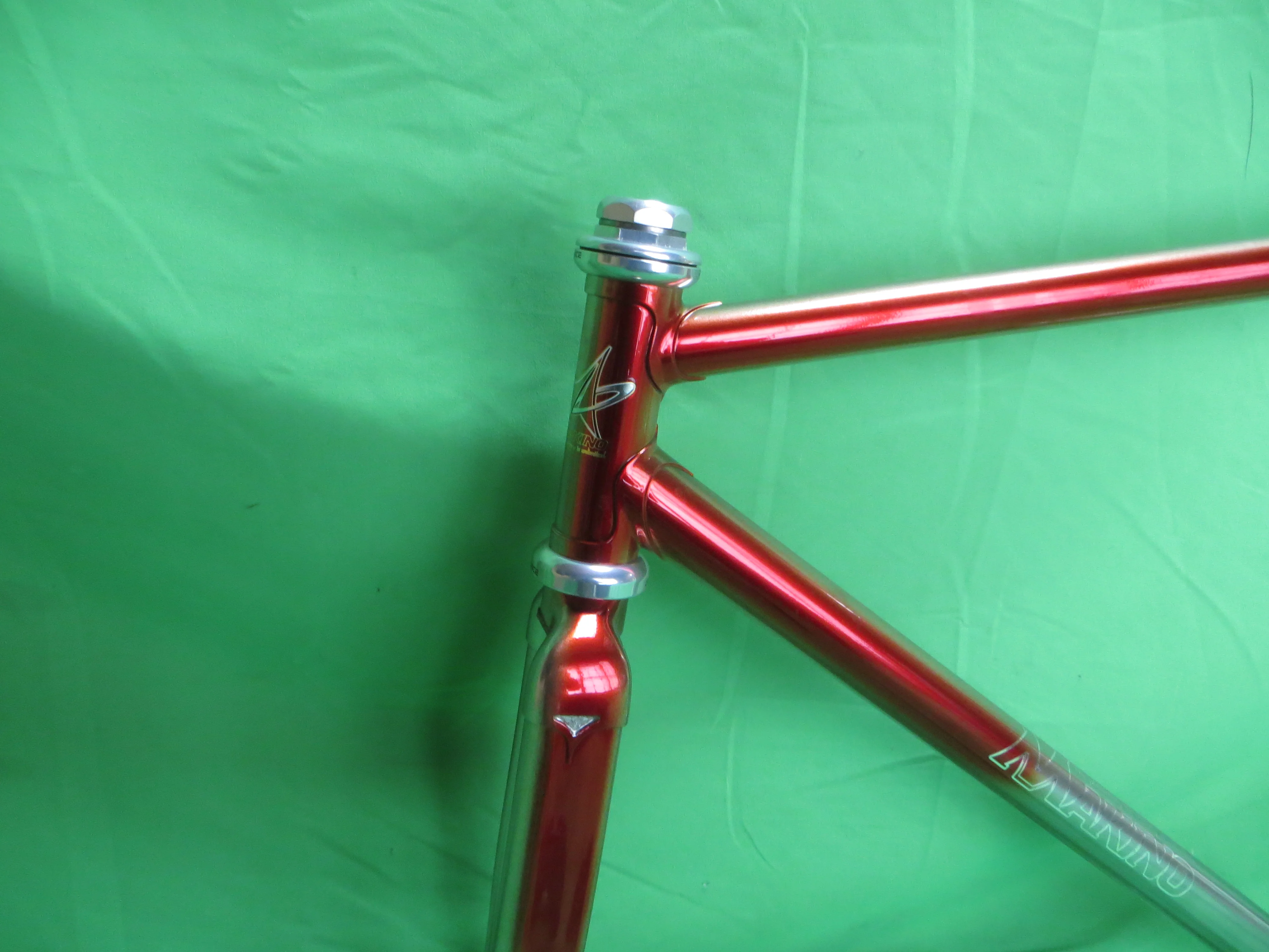 Makino Columbus Max Fork // Mach Silver / Candy Red Fade // 51cm - Image 2