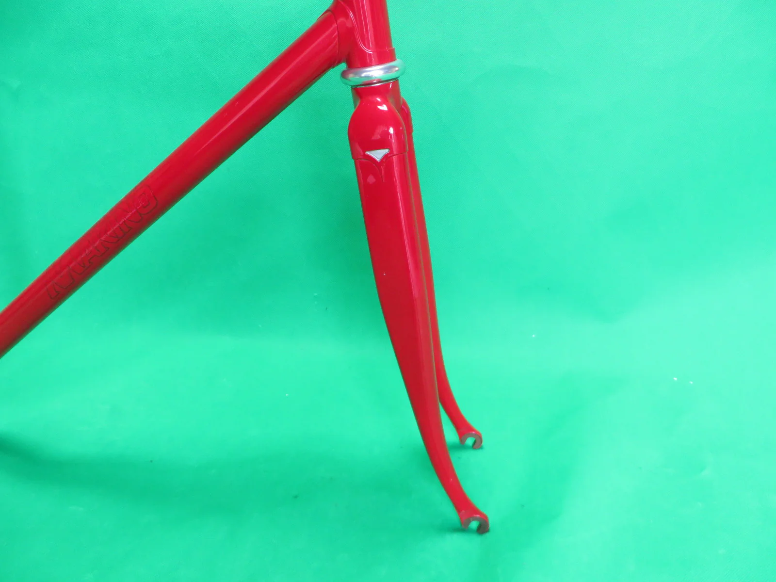 Makino Columbus Max Fork //  Red Metallic with fine red flake  // 52.5cm - Image 10