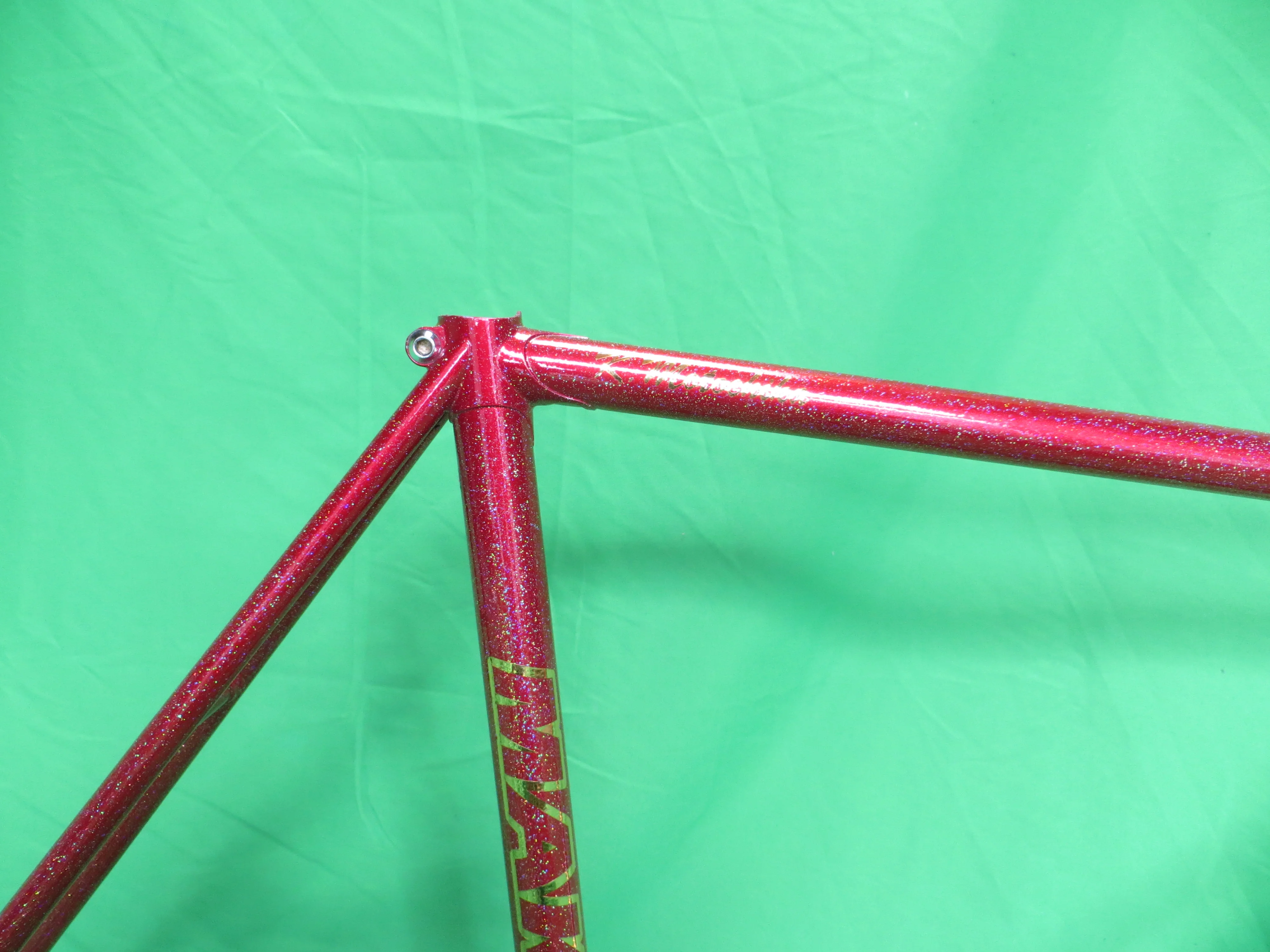 Makino Columbus Max Fork  // Red Metallic with Super Rainbow Flake // 54.5cm - Image 12