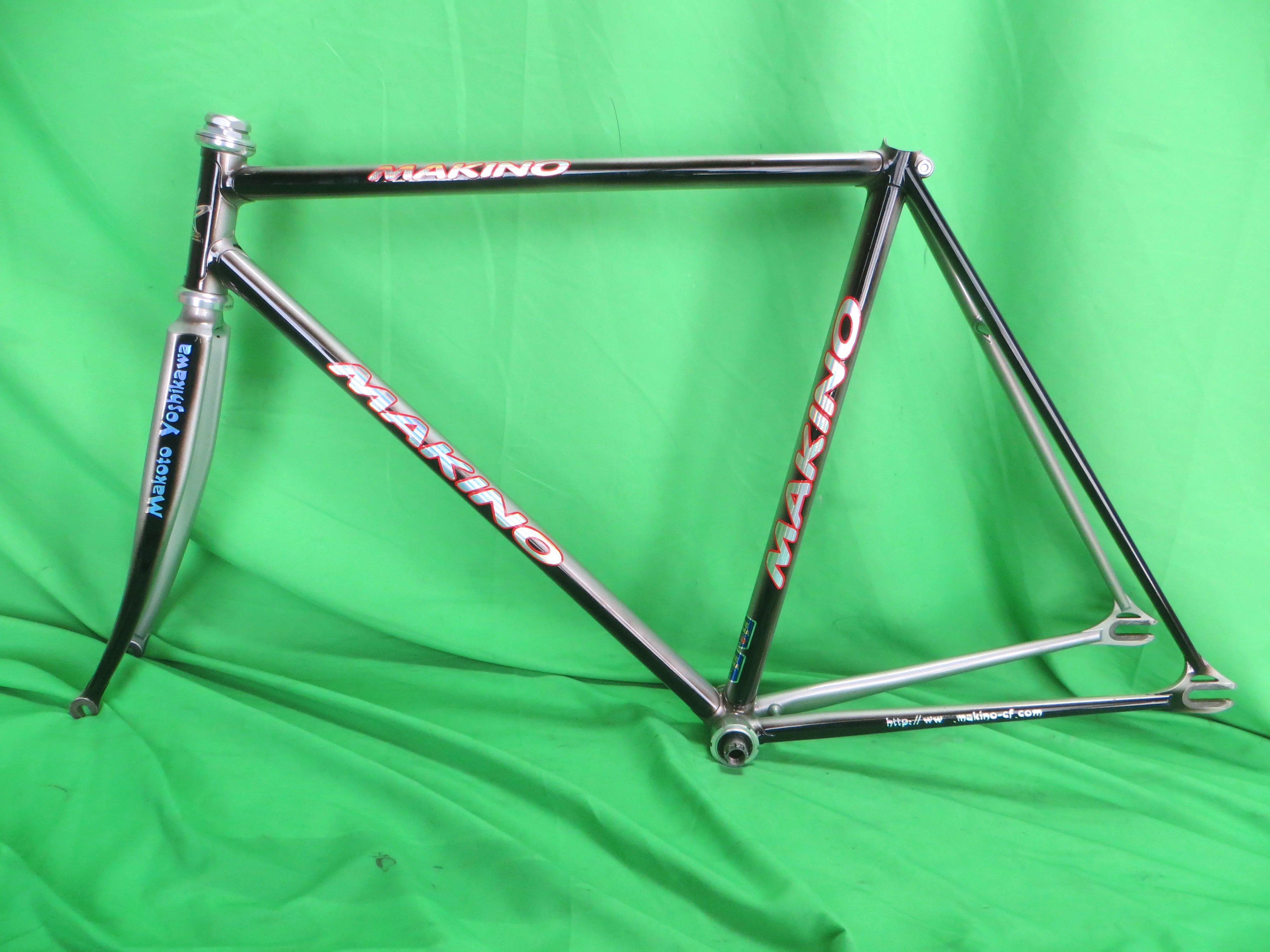 Makino Columbus Max Fork // Silver Black Fade  // 52cm