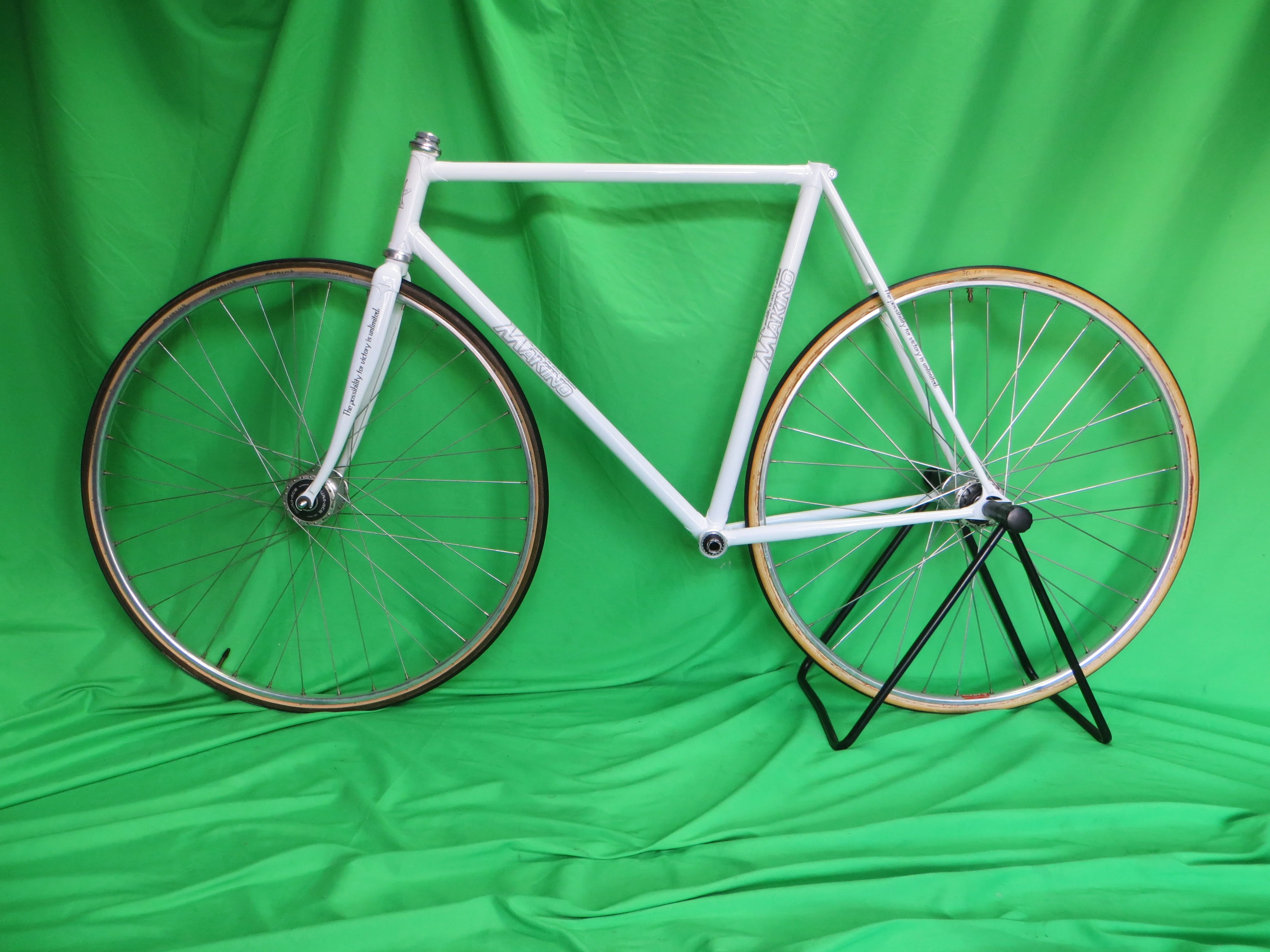 Makino Columbus Max Fork // White // 55.5cm - Image 16