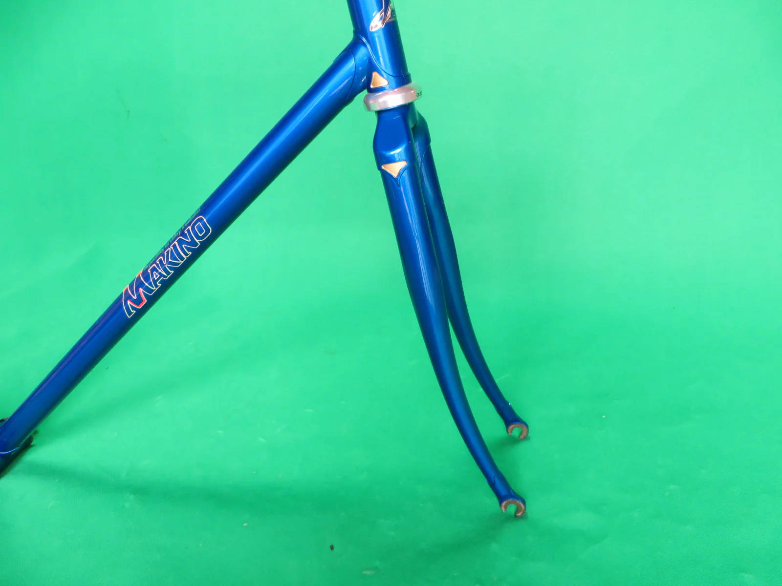 Makino  // Deep Blue Metallic with Clear Black Fade // 53cm - Image 11