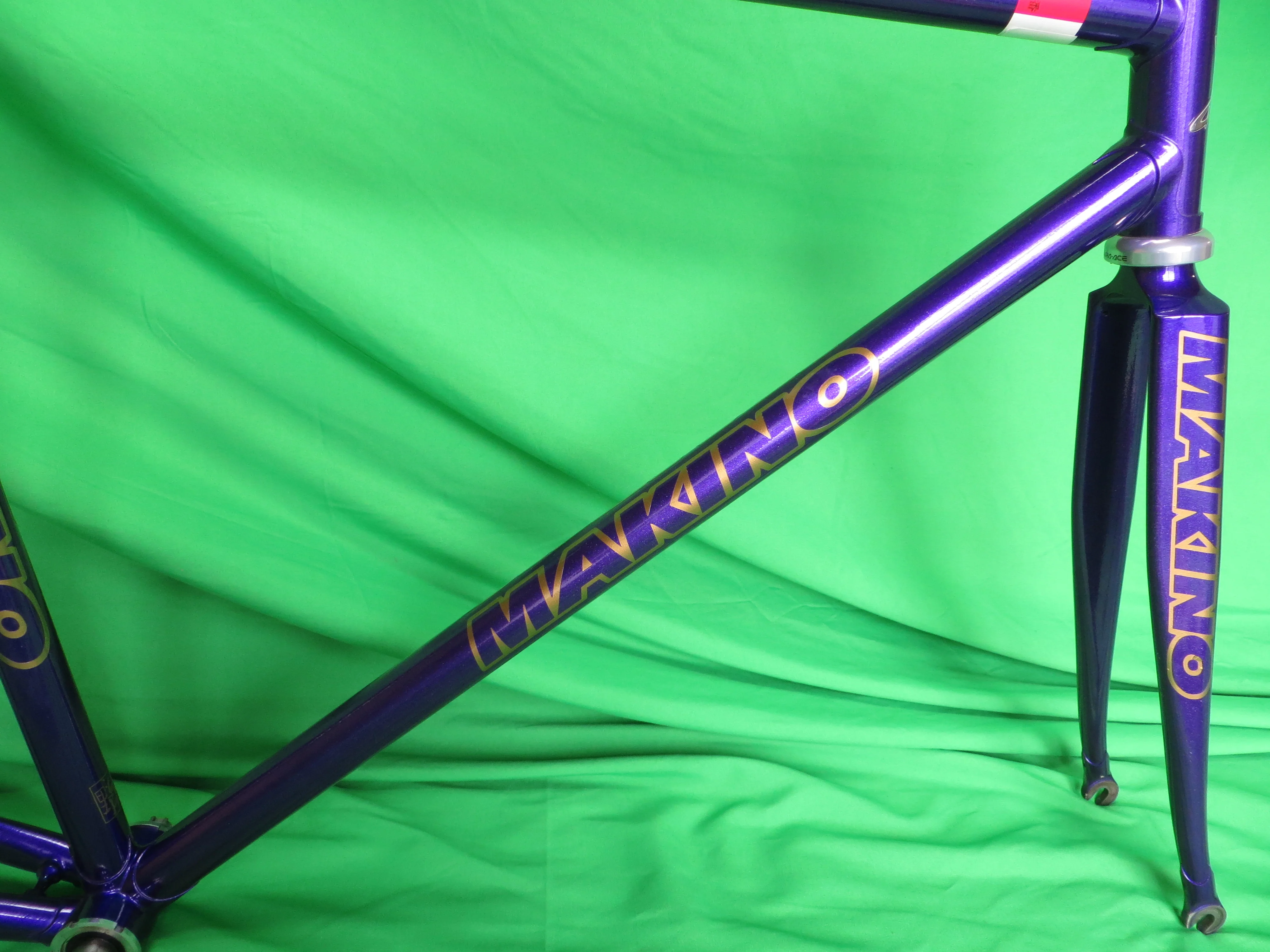 Makino // Deep Purple Metallic // 52cm - Image 13