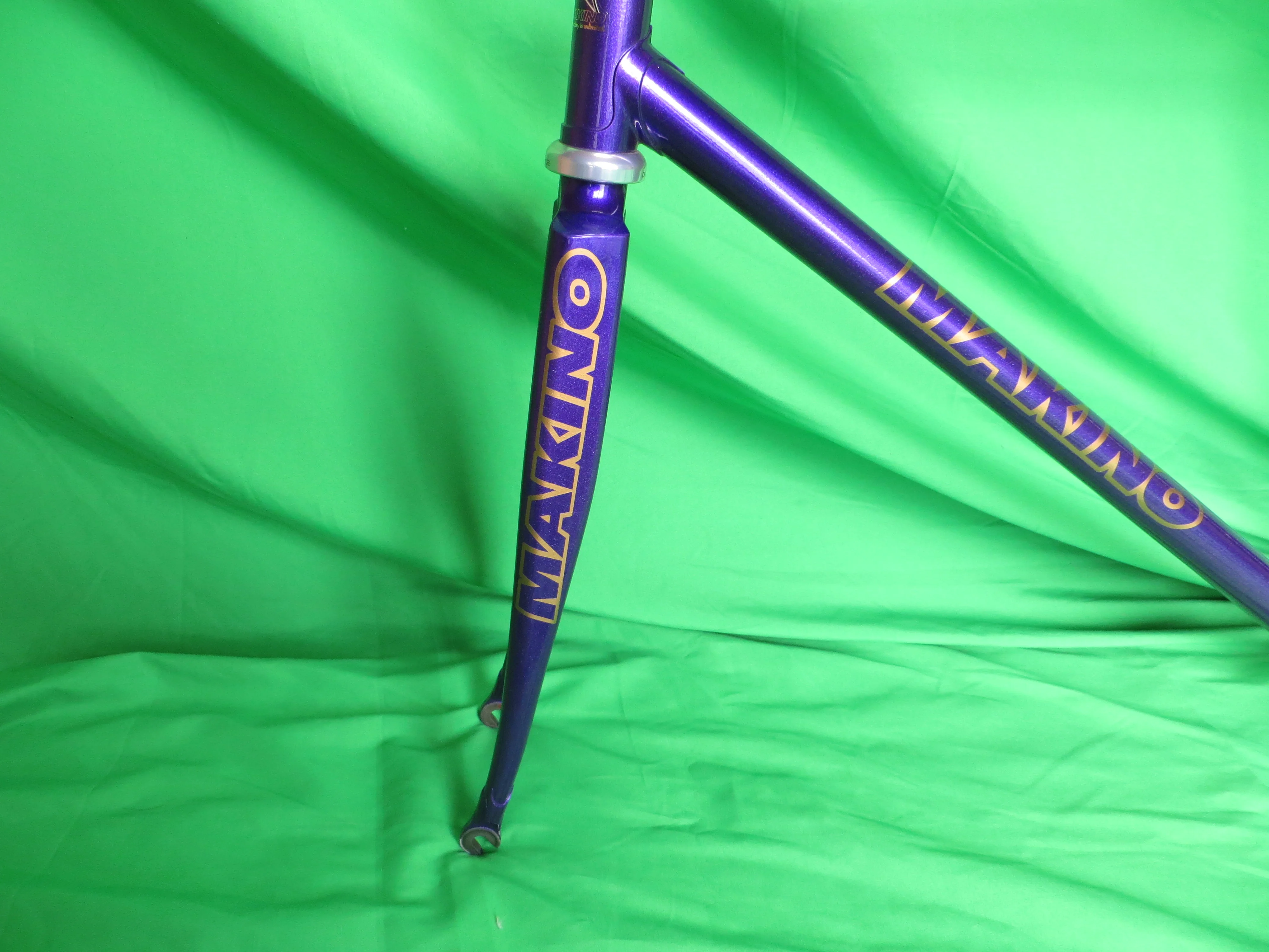 Makino // Deep Purple Metallic // 52cm - Image 3