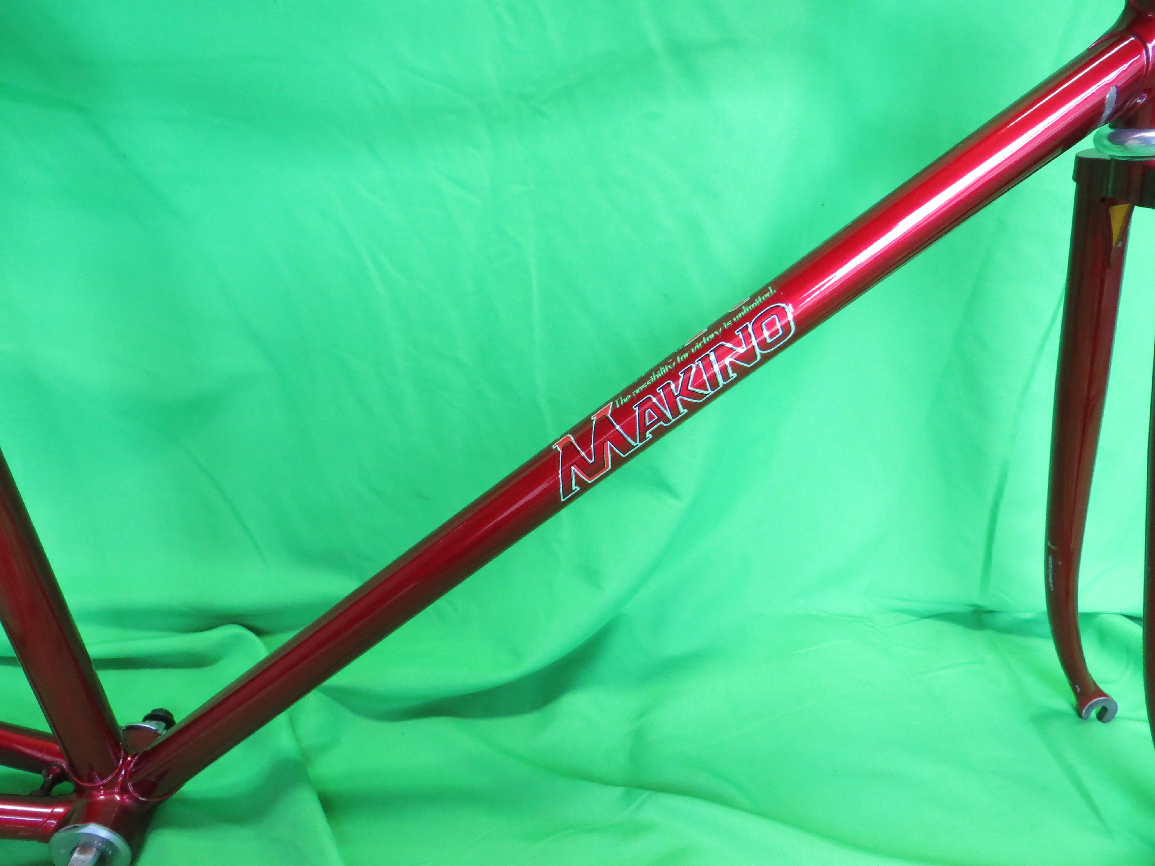 Makino // Deep Red Metallic // 50.5cm - Image 13