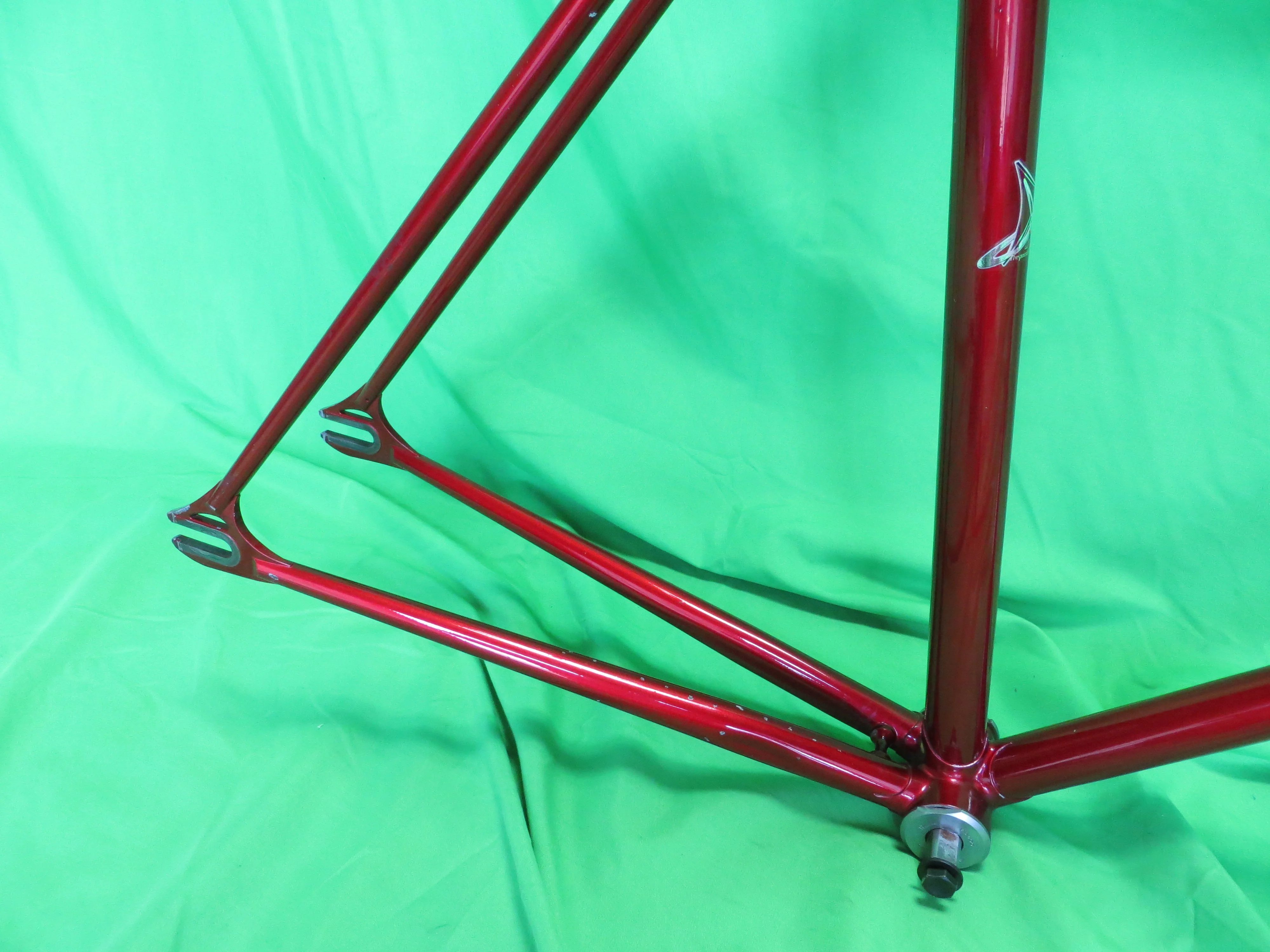 Makino // Deep Red Metallic // 50.5cm - Image 14