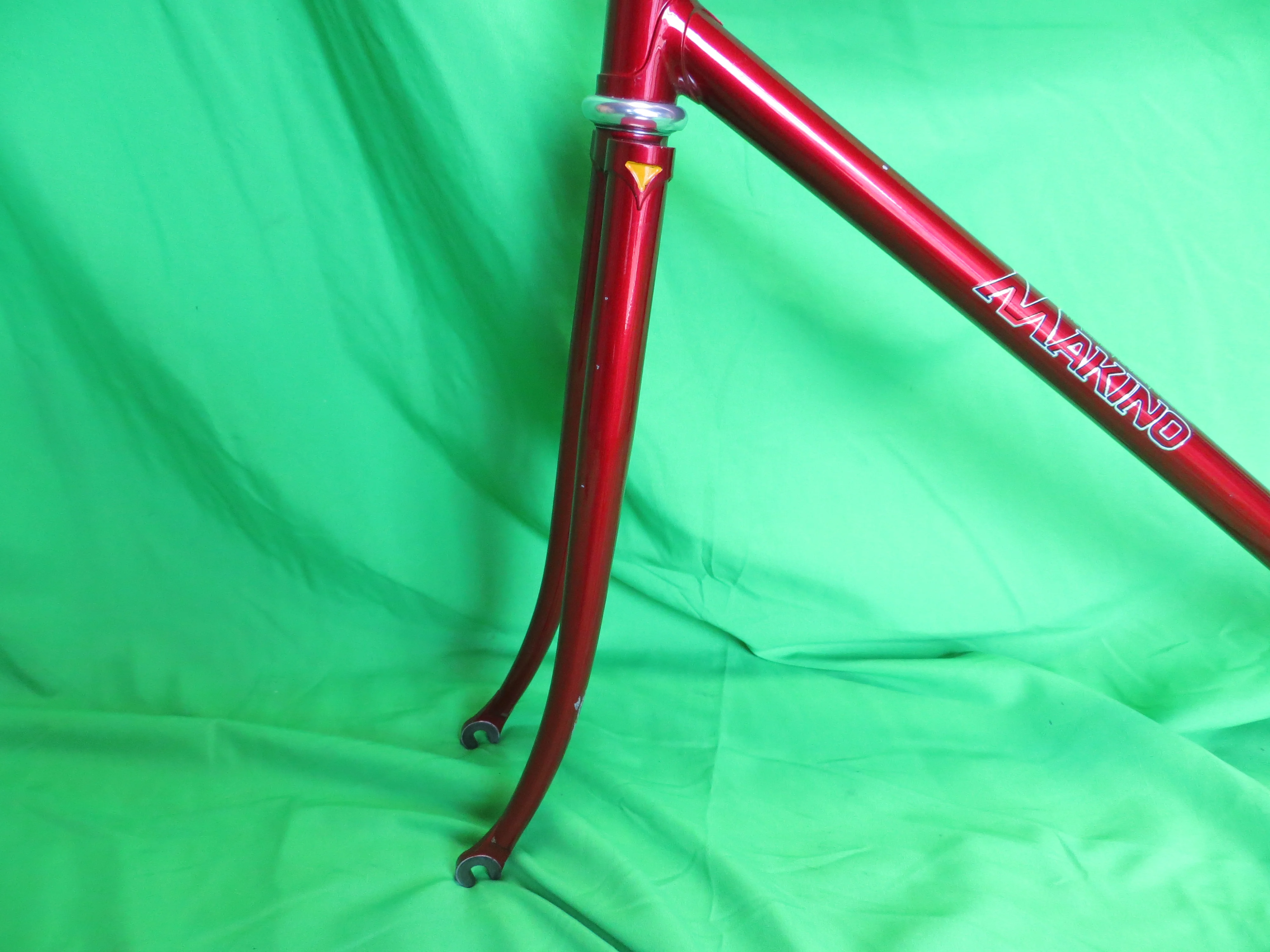 Makino // Deep Red Metallic // 50.5cm - Image 3