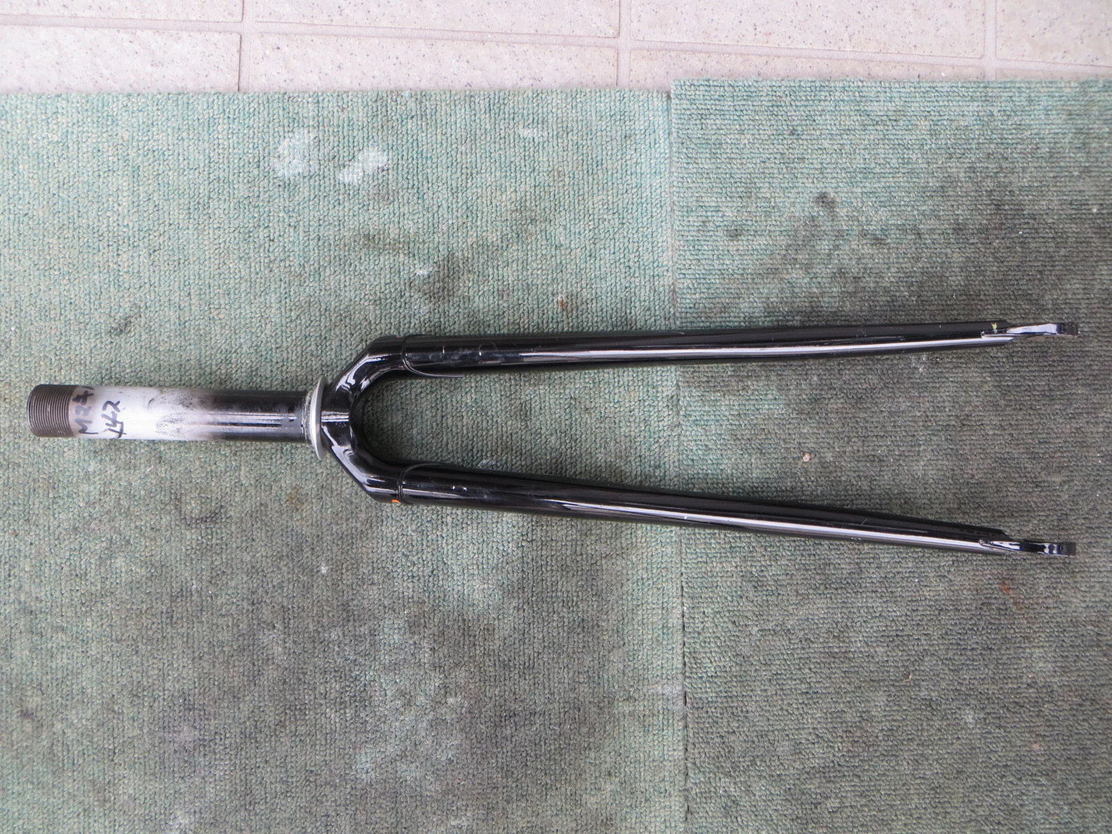 Makino Front Fork 133mm steering Column 9mm Slot