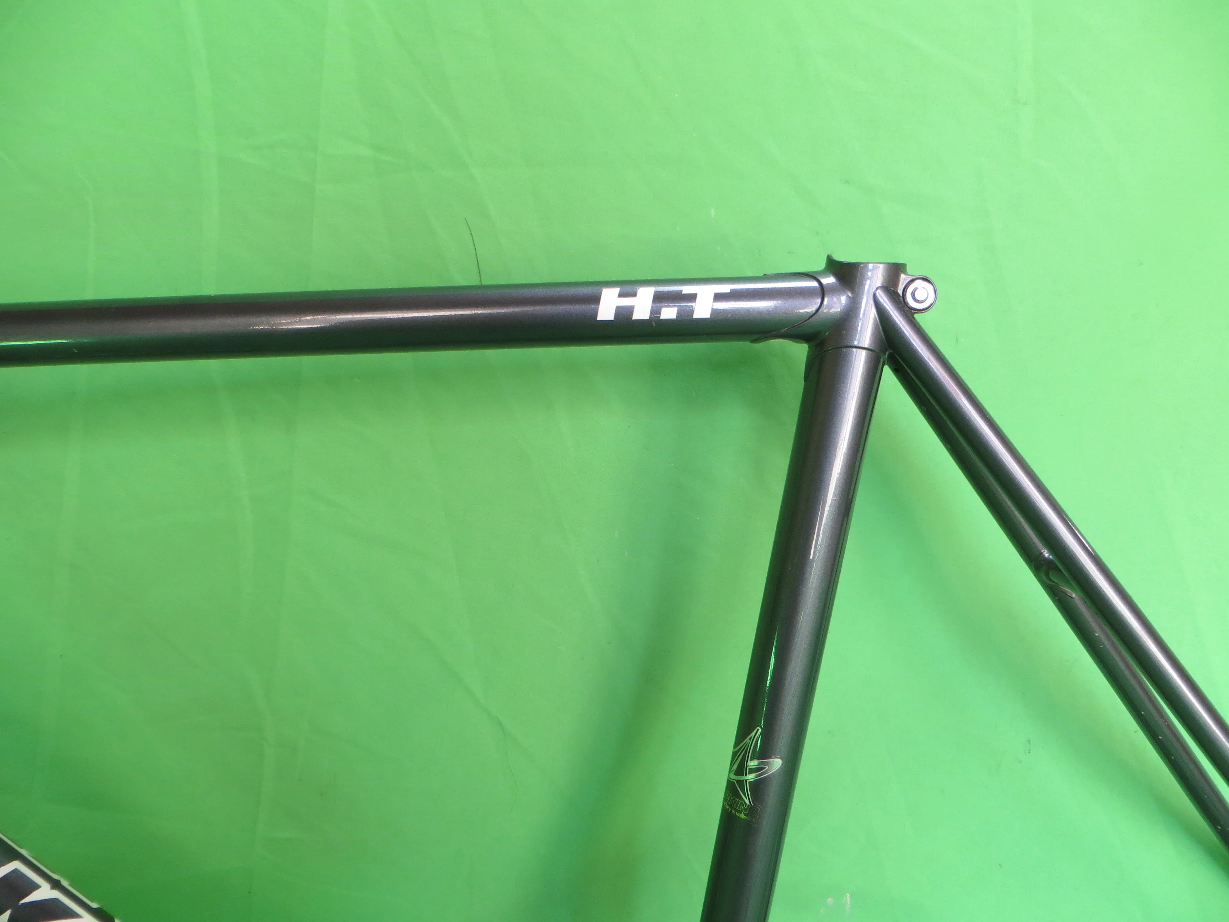 Makino // Gray Metallic // 51.5cm - Image 5