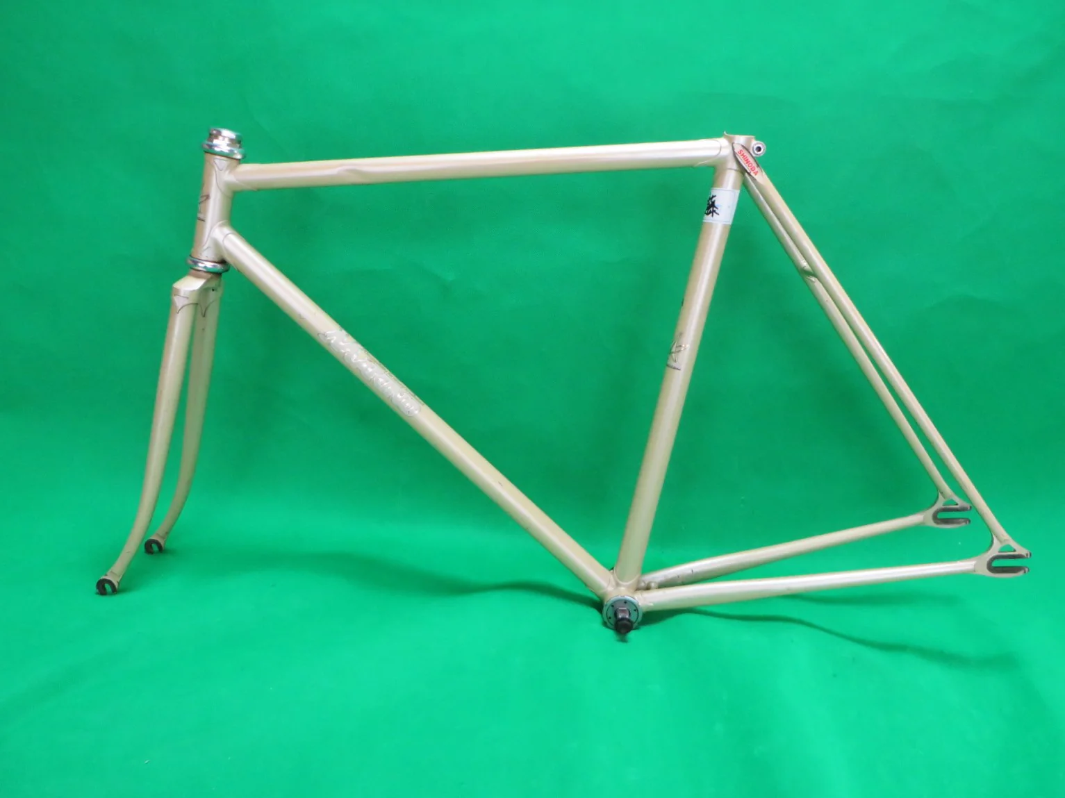 Makino  //  Green beige  // 51.5cm