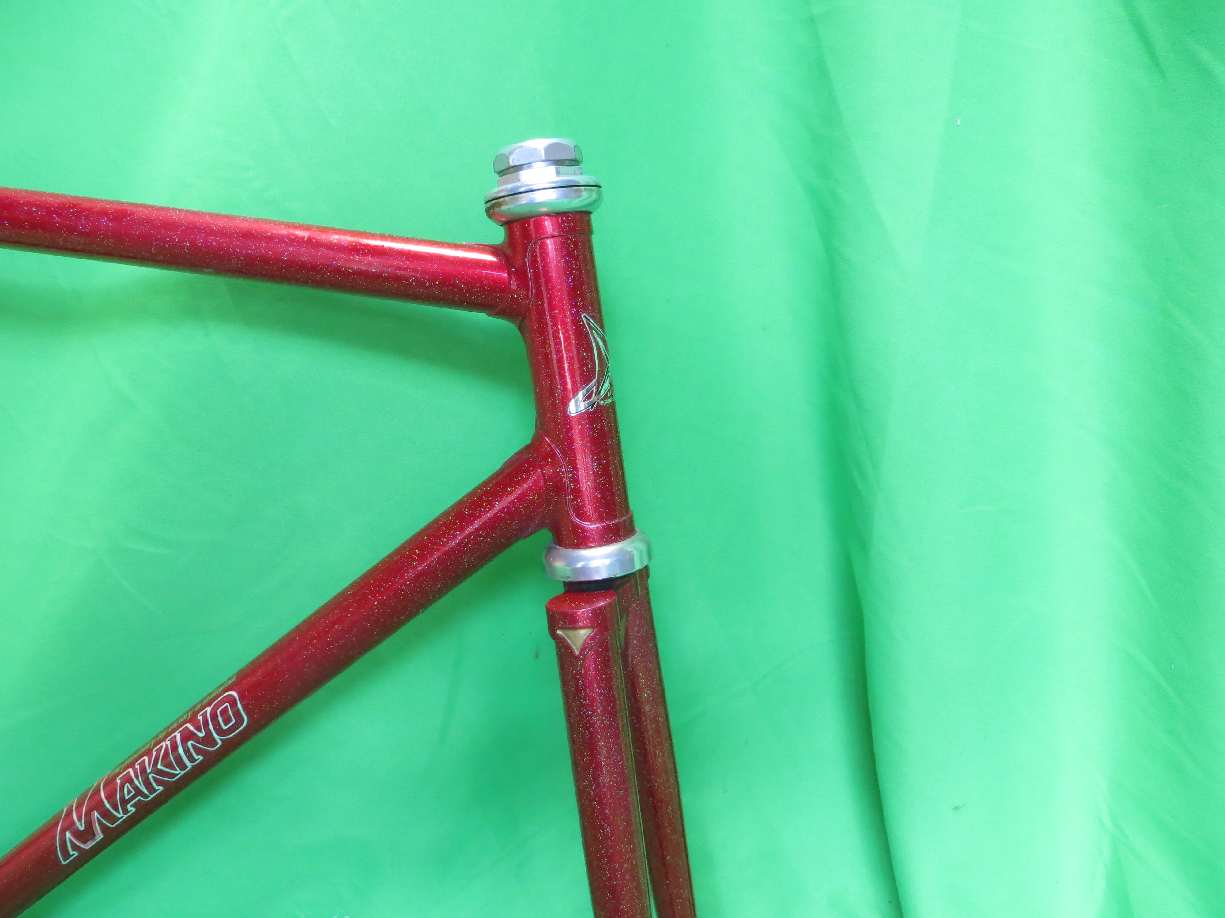 Makino Kaisei 8630R/4130R  // Red Metallic with Rainbow Flake // 53.5cm - Image 9