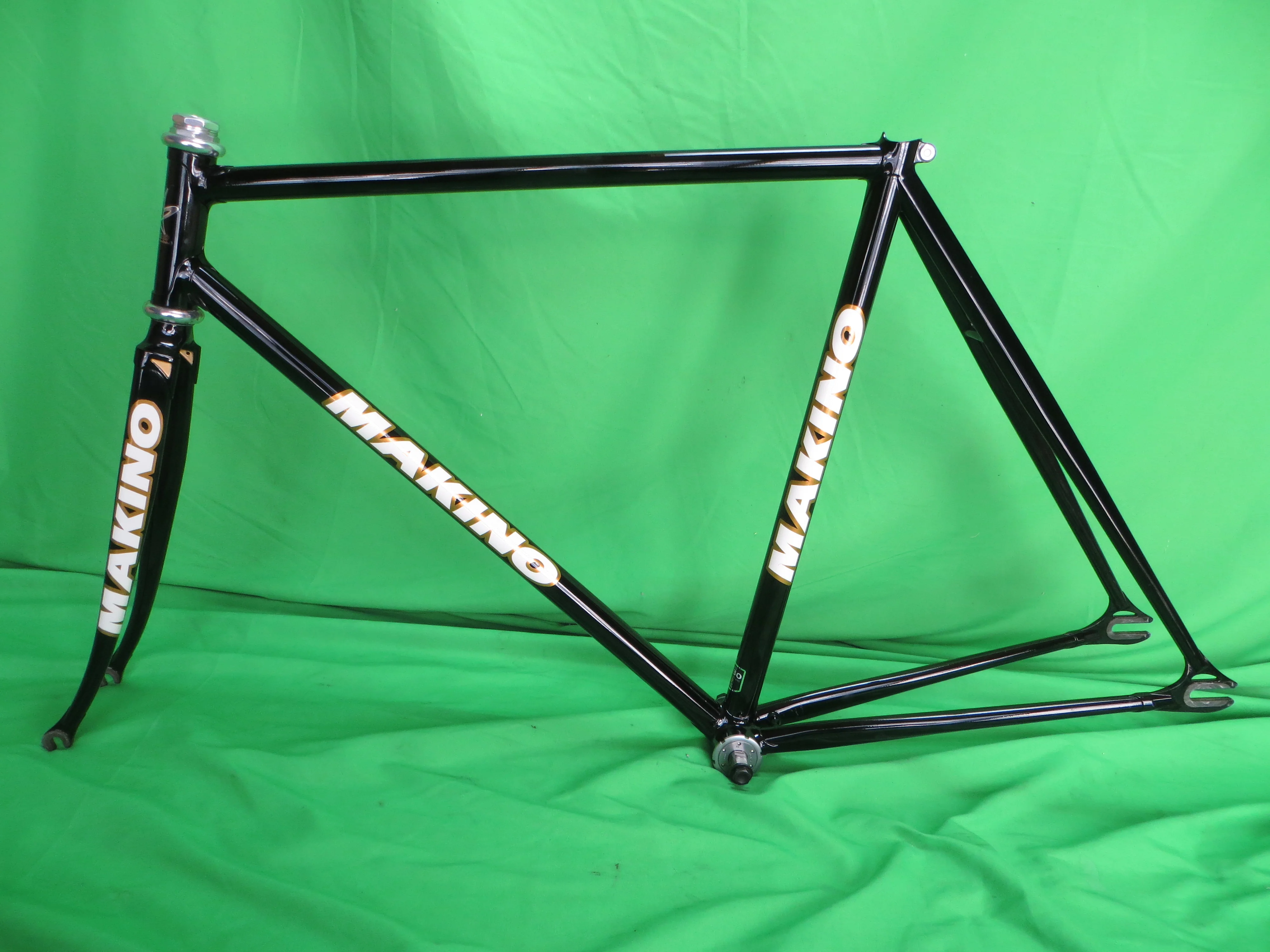 Makino Kaisei 8630R // Black // 52.5cm
