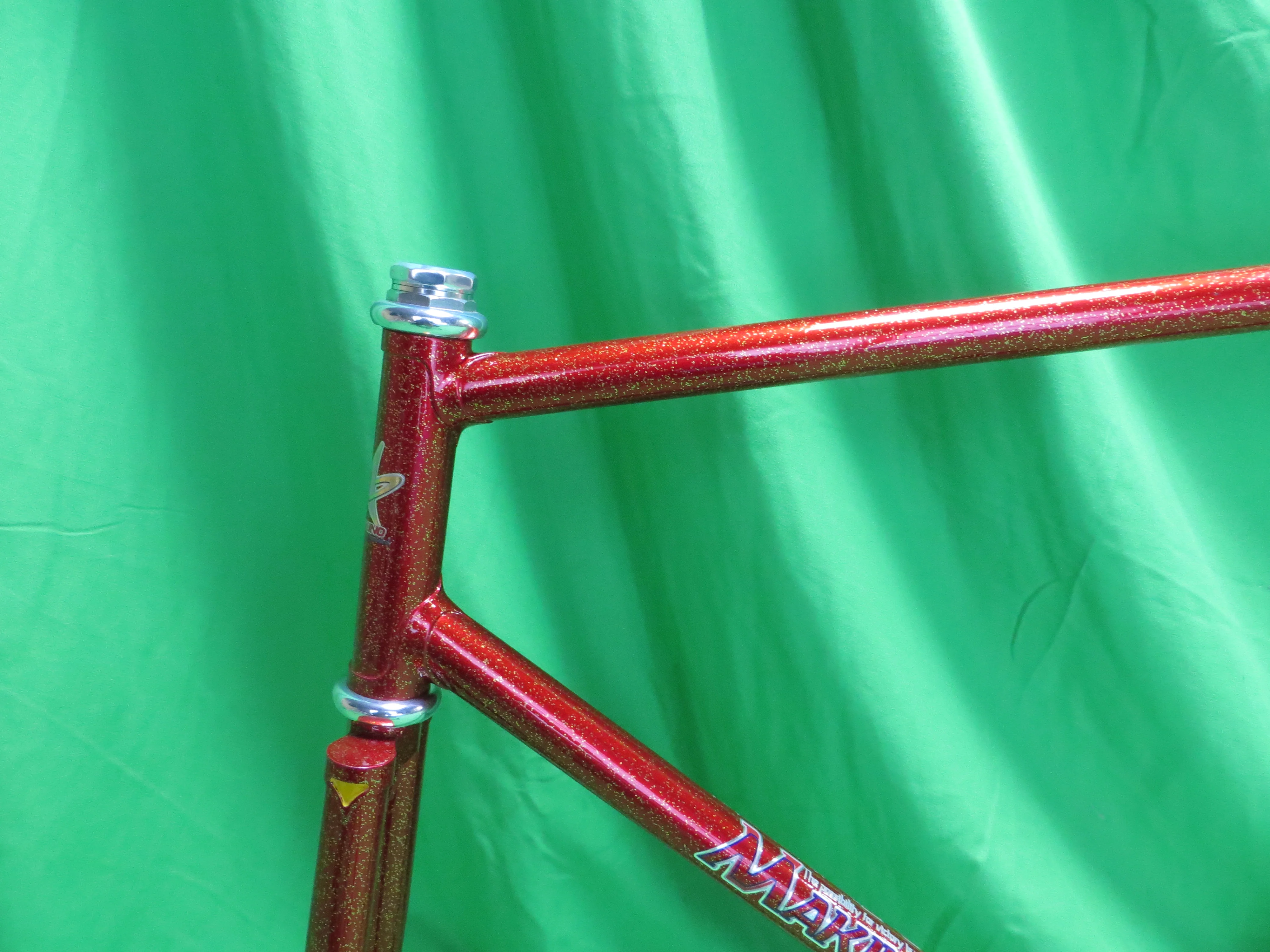 Makino Kaisei 8630R // Red Metallic with Gold Flake // 55cm - Image 4