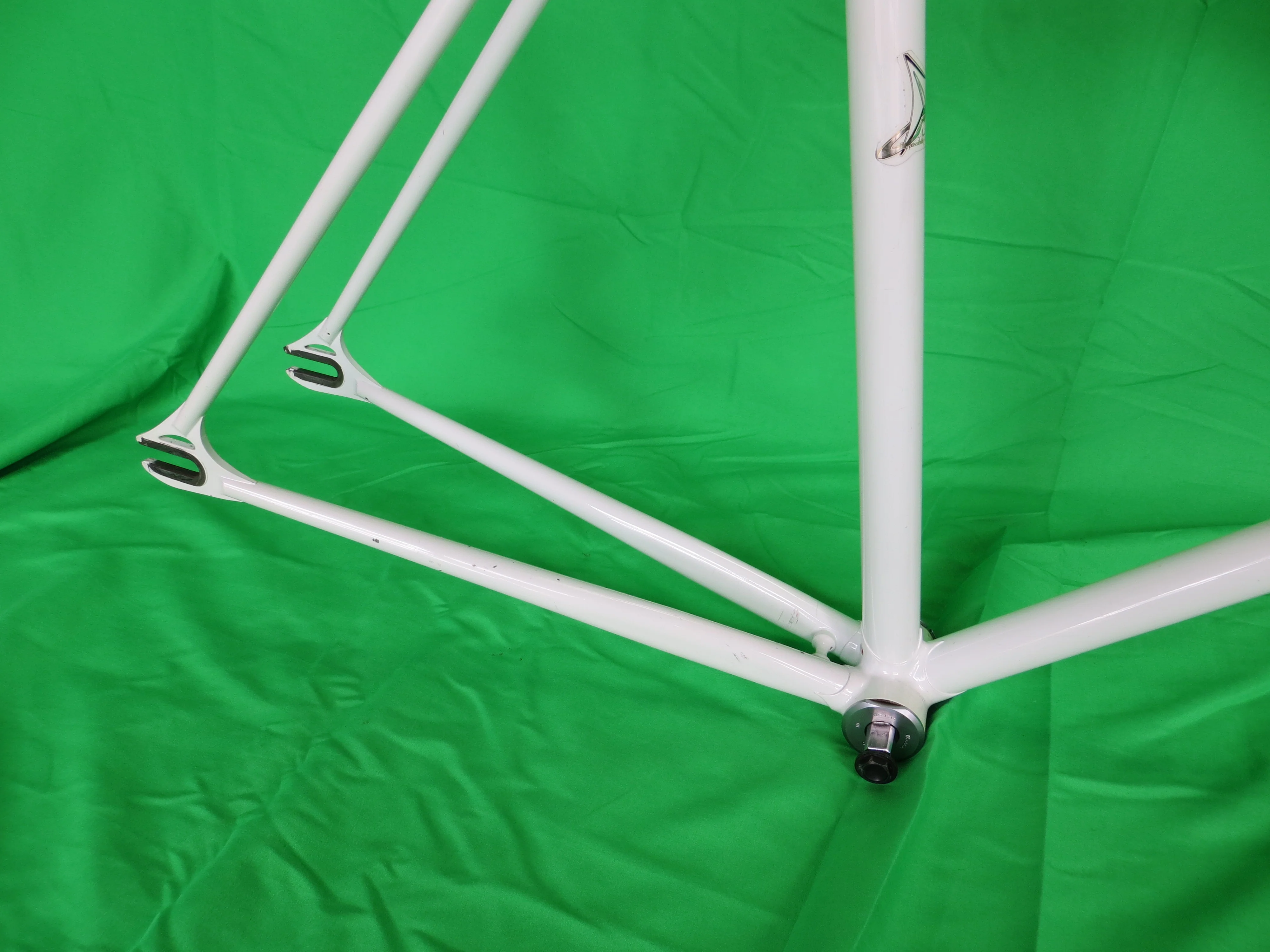MAKINO  // White  // 50.5cm - Image 14