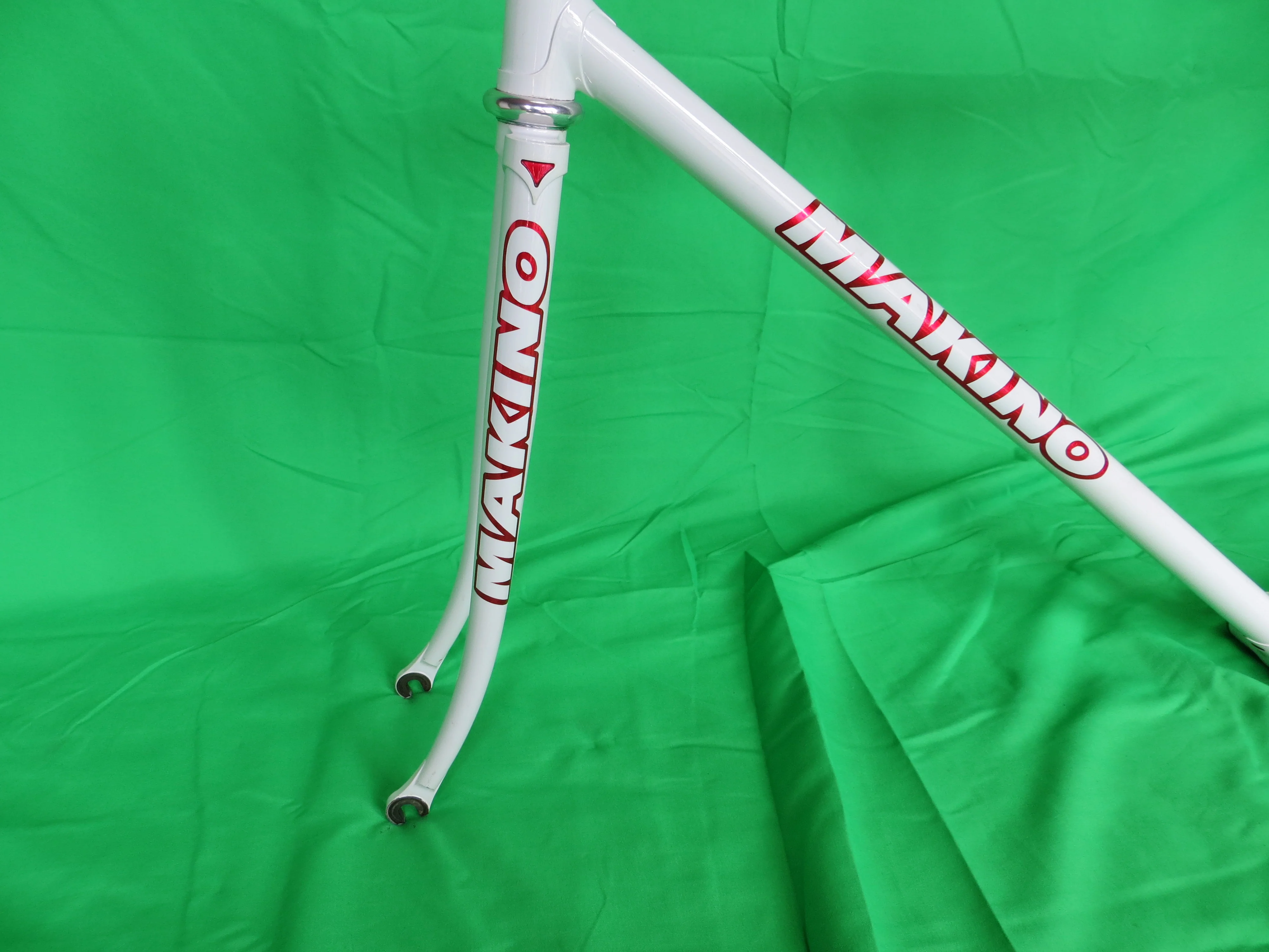 MAKINO  // White  // 50.5cm - Image 3