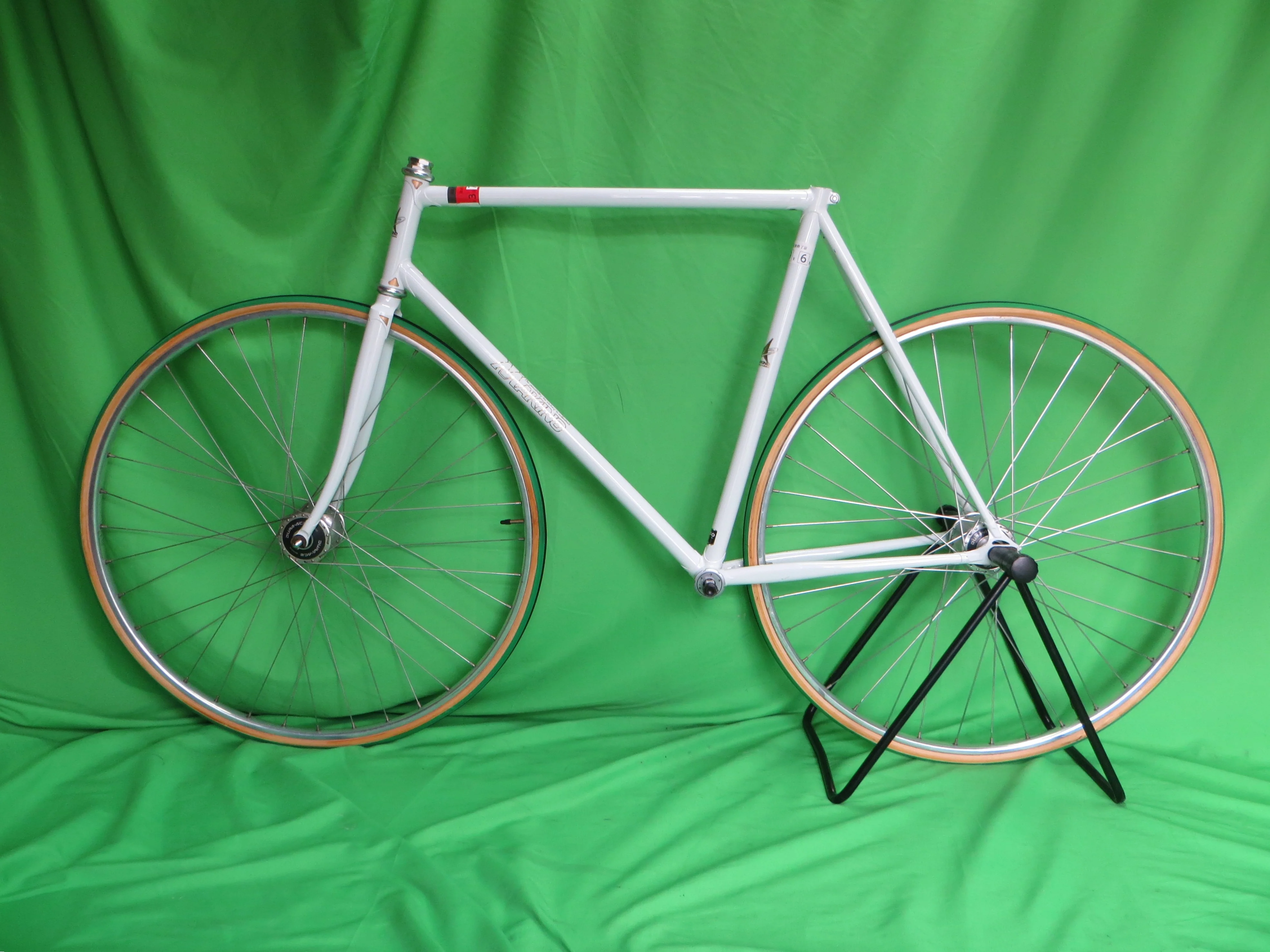 Makino Kaisei 8630R // White // 55.5cm - Image 17