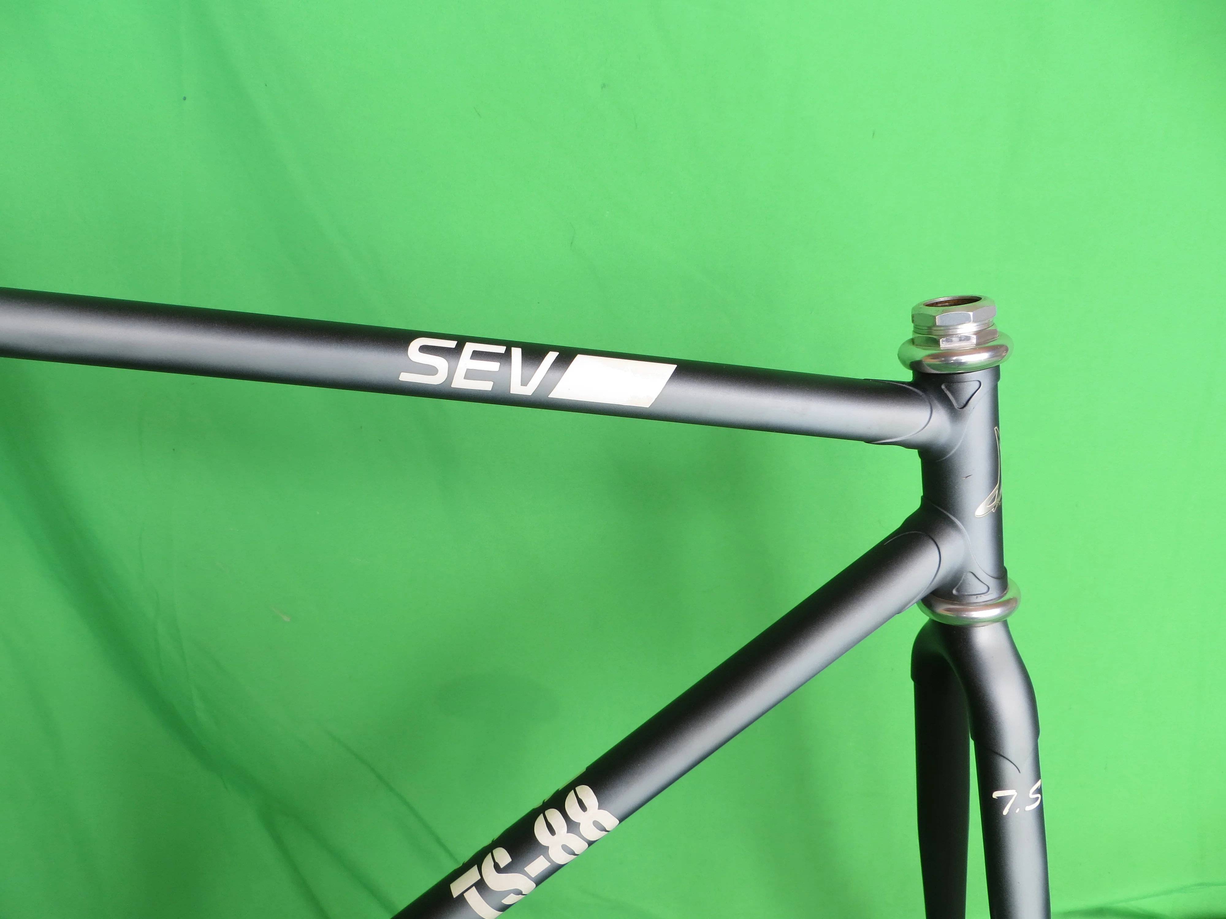Makino Kaisei Ultima R // Matte Black with White Fade // 51.5cm - Image 11