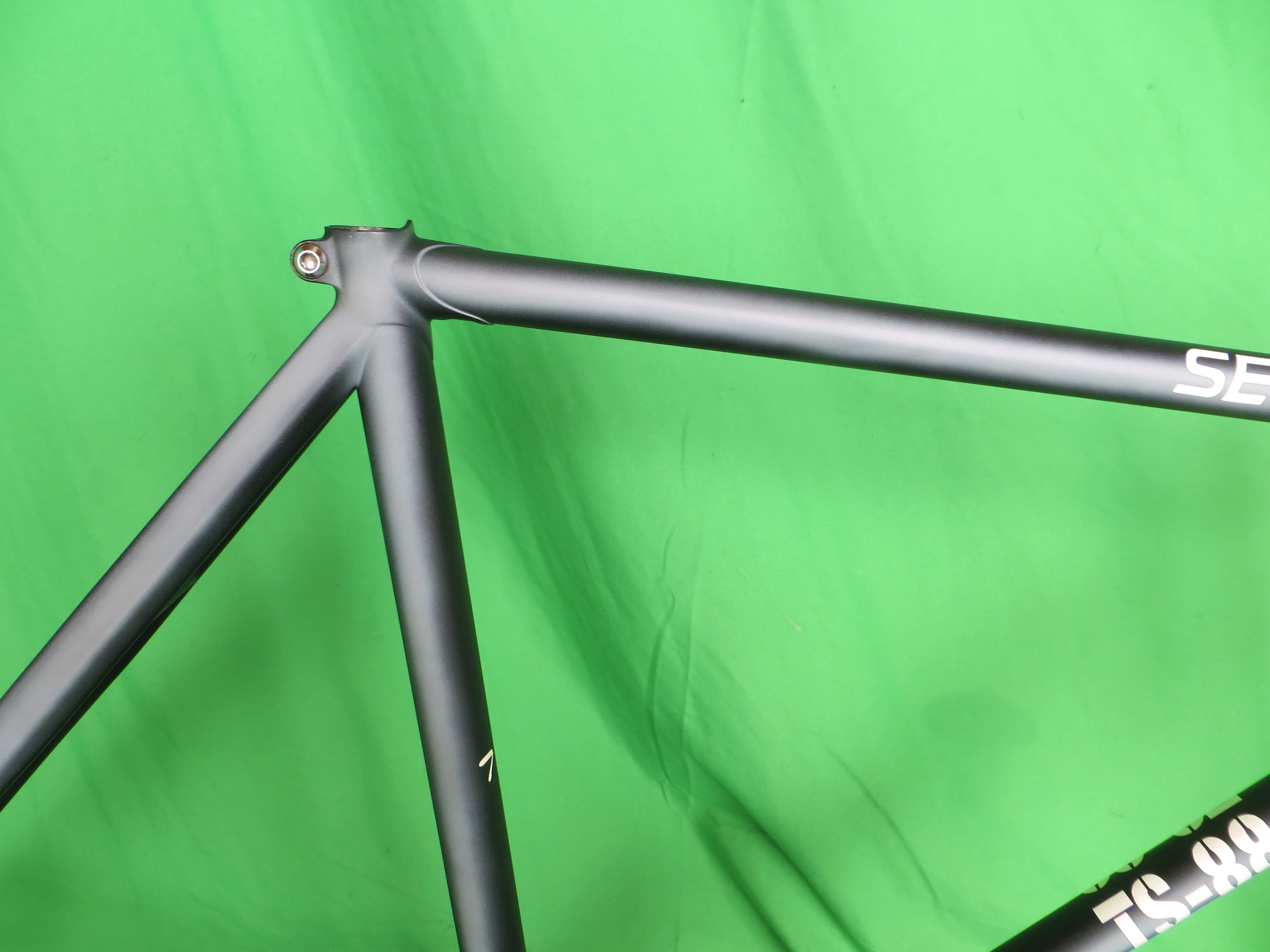 Makino Kaisei Ultima R // Matte Black with White Fade // 51.5cm - Image 12