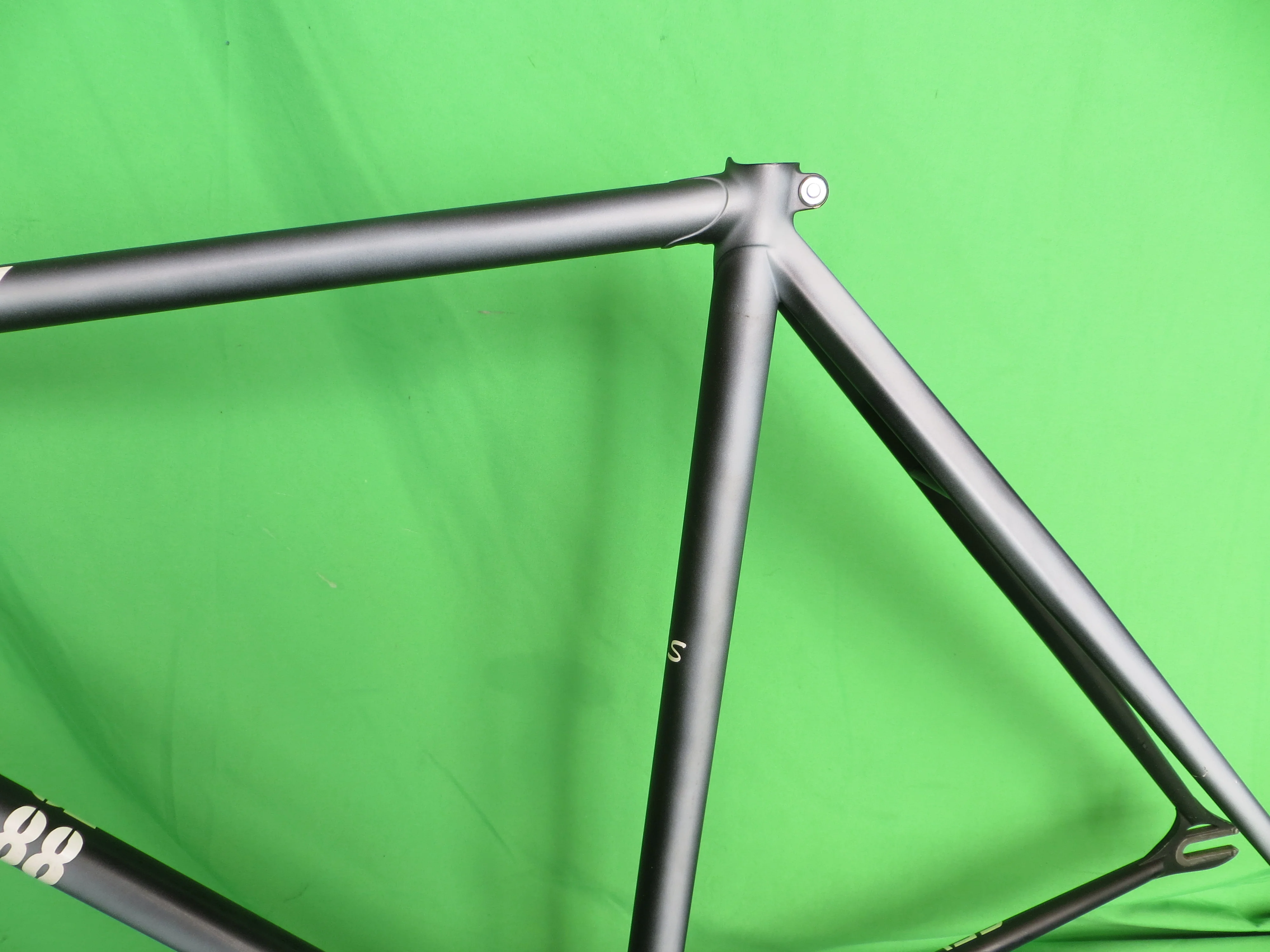 Makino Kaisei Ultima R // Matte Black with White Fade // 51.5cm - Image 5