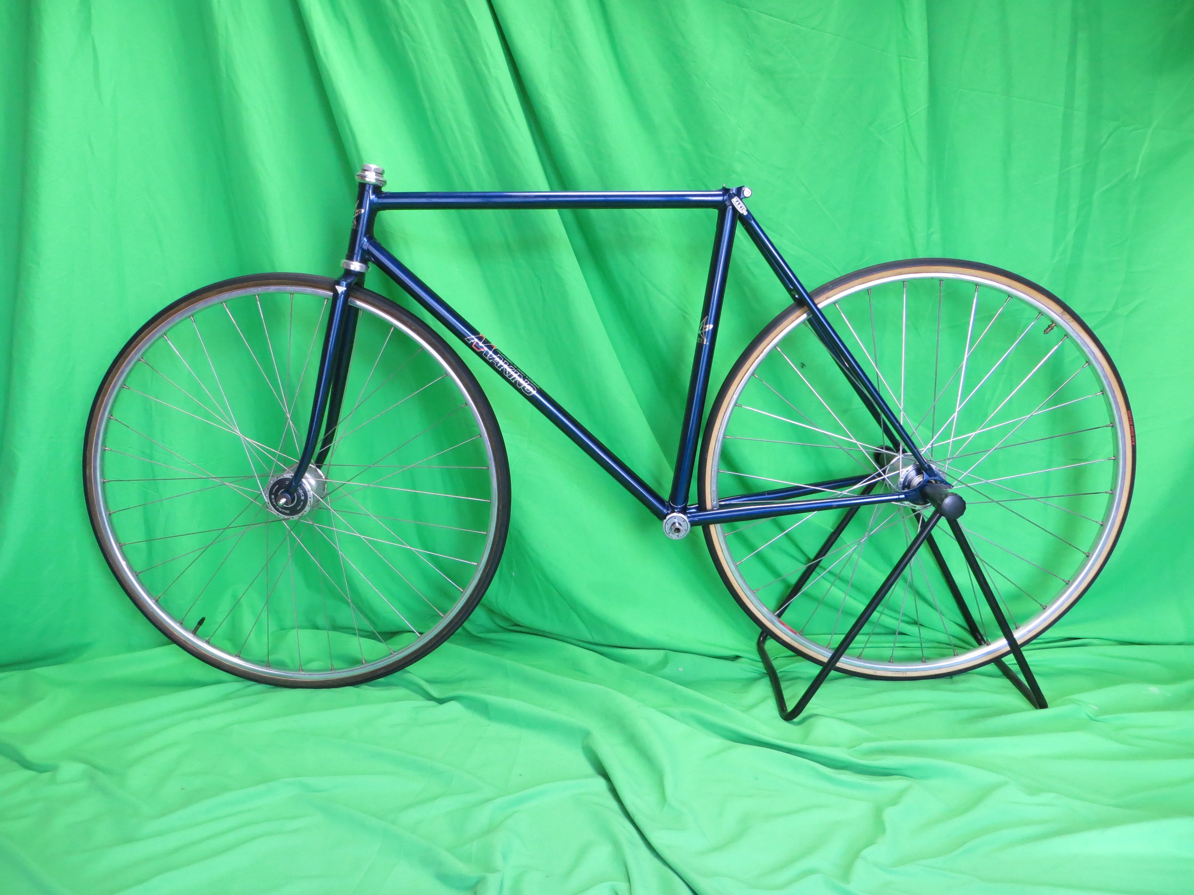 Makino // Navy Metallic // 50.5cm - Image 16
