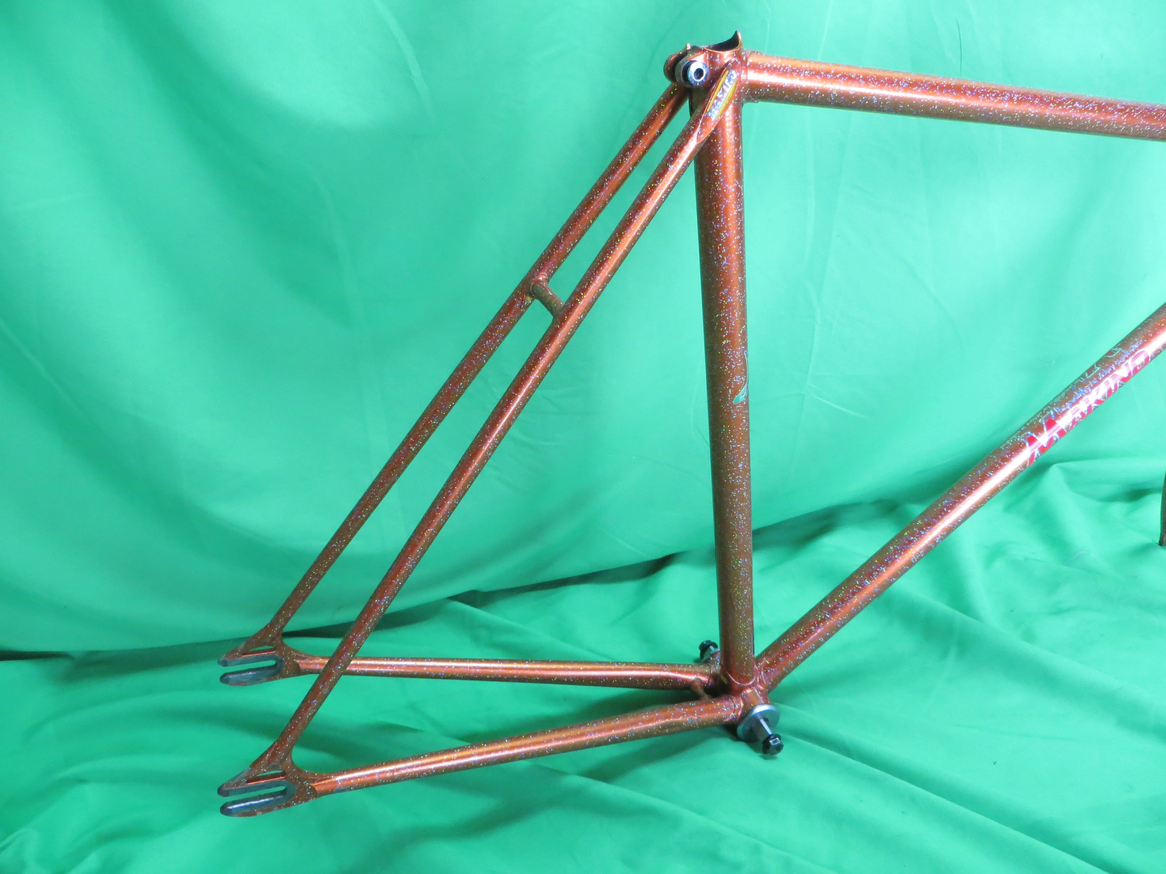 Makino // Orange Gold with Super Rainbow Flake // 53cm - Image 16