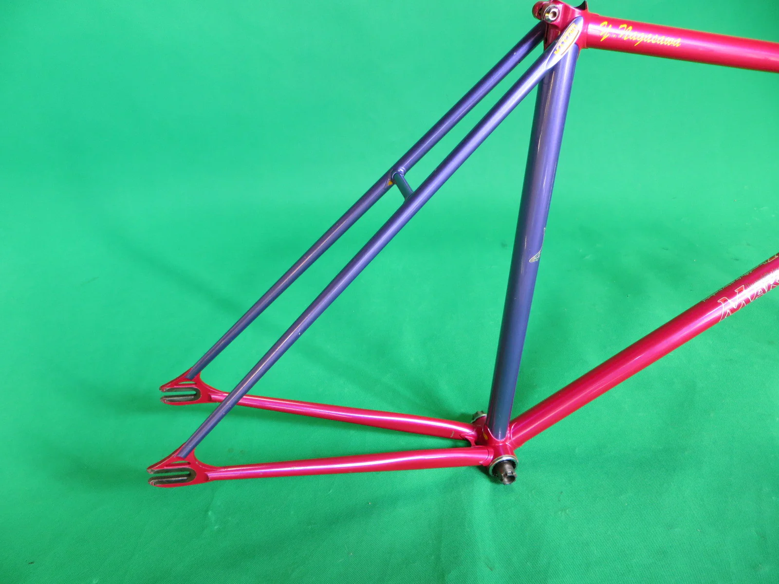 MAKINO // Pinkish-Red + Purple Two Tone 2009 // 51.5cm - Image 15