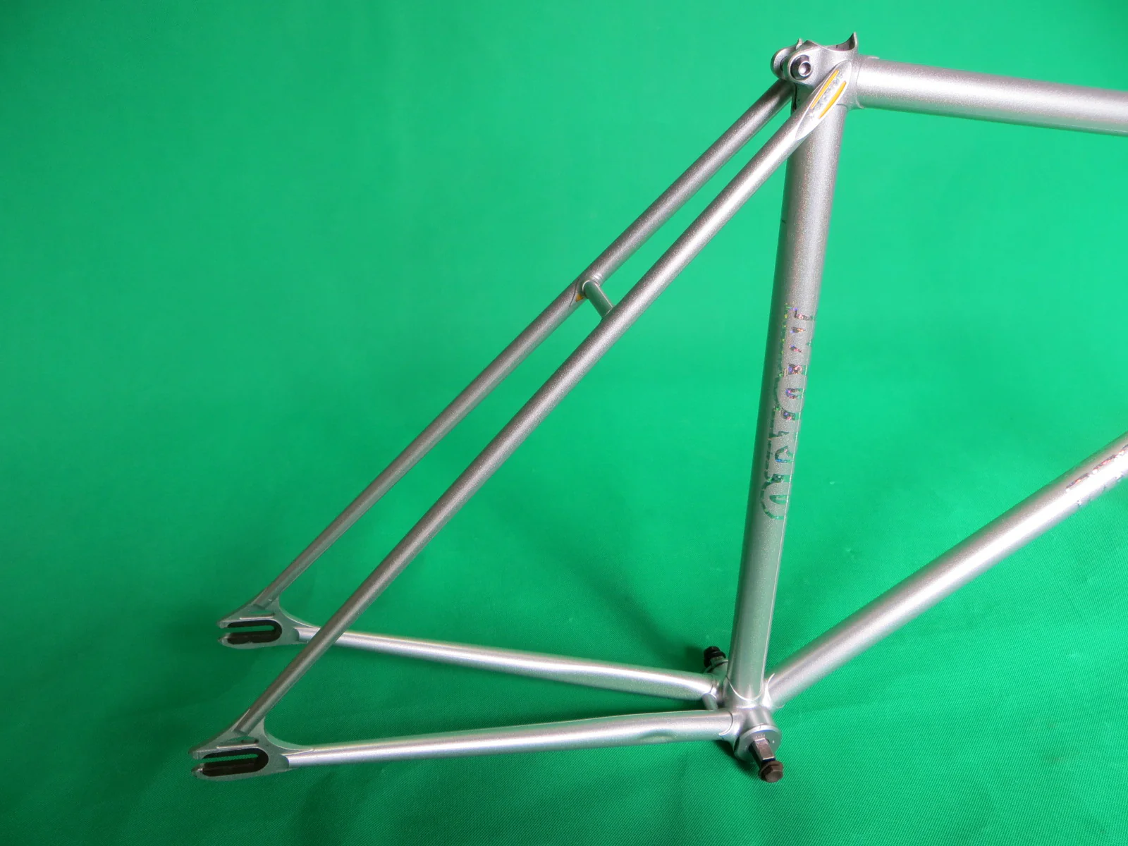 Makino // Platinum Silver // 50cm - Image 15