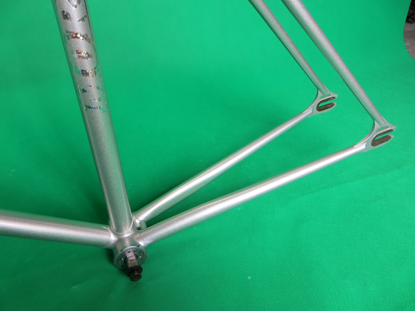 Makino // Platinum Silver // 50cm - Image 7