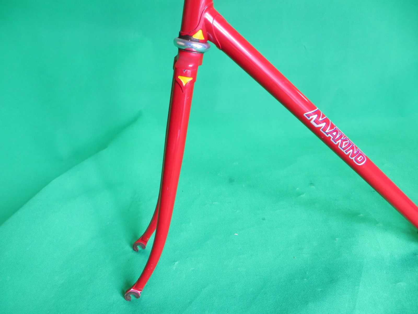 MAKINO // red 2001 // 53.5cm - Image 3