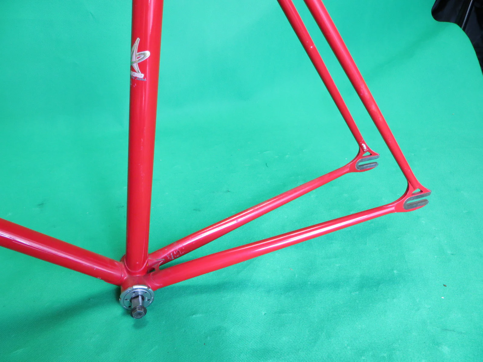 MAKINO // red 2001 // 53.5cm - Image 7