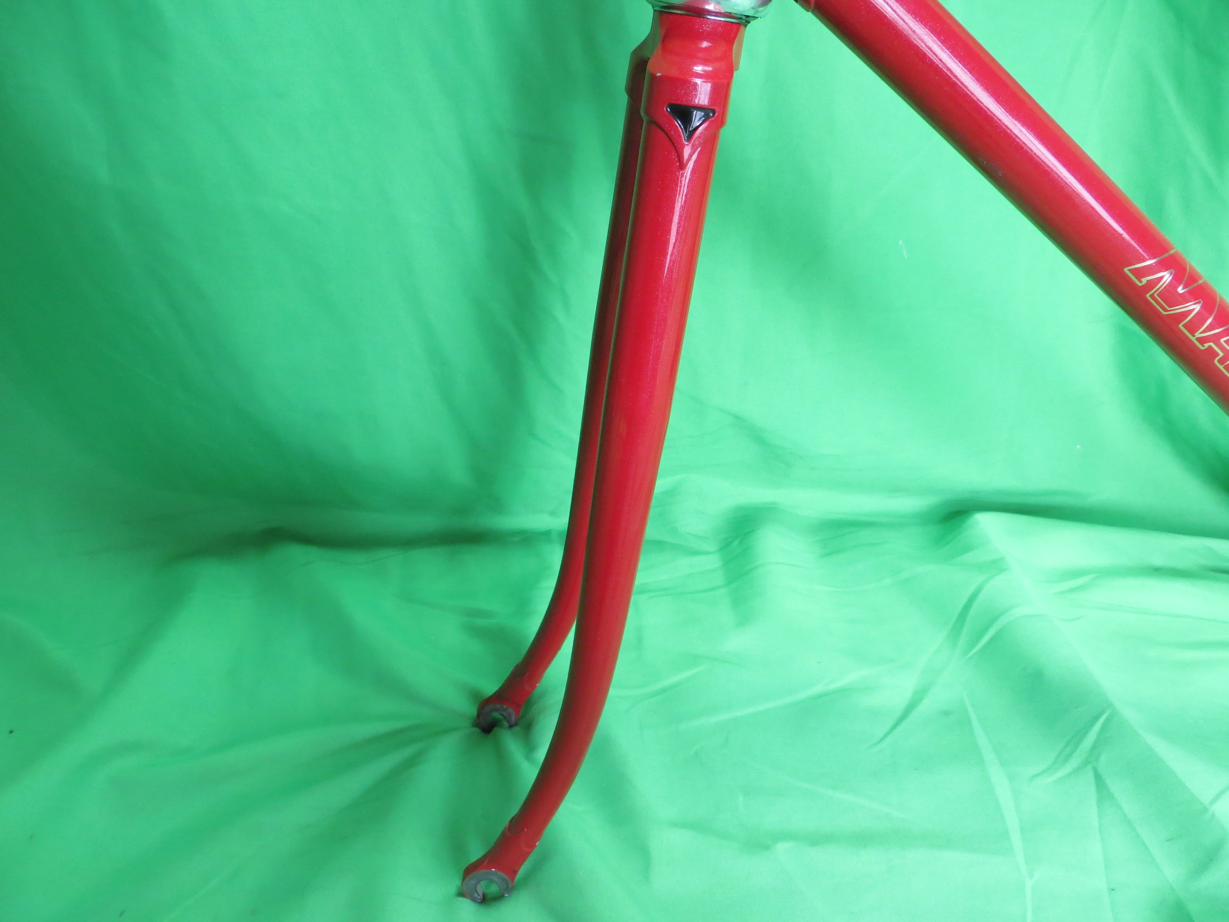 Makino // Red / Black Fade // 50.5cm - Image 3