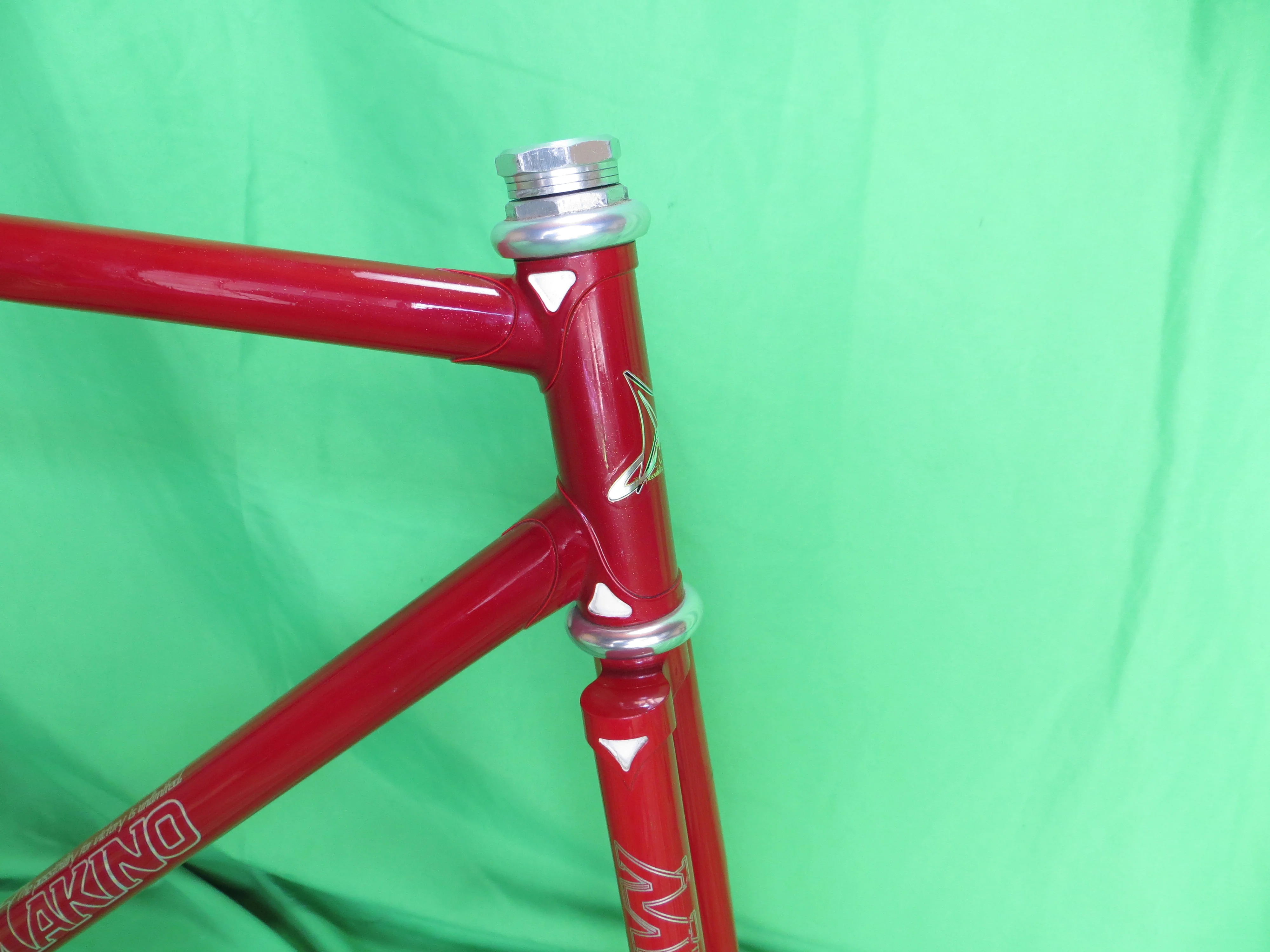 Makino // Red Metallic // 52cm - Image 9