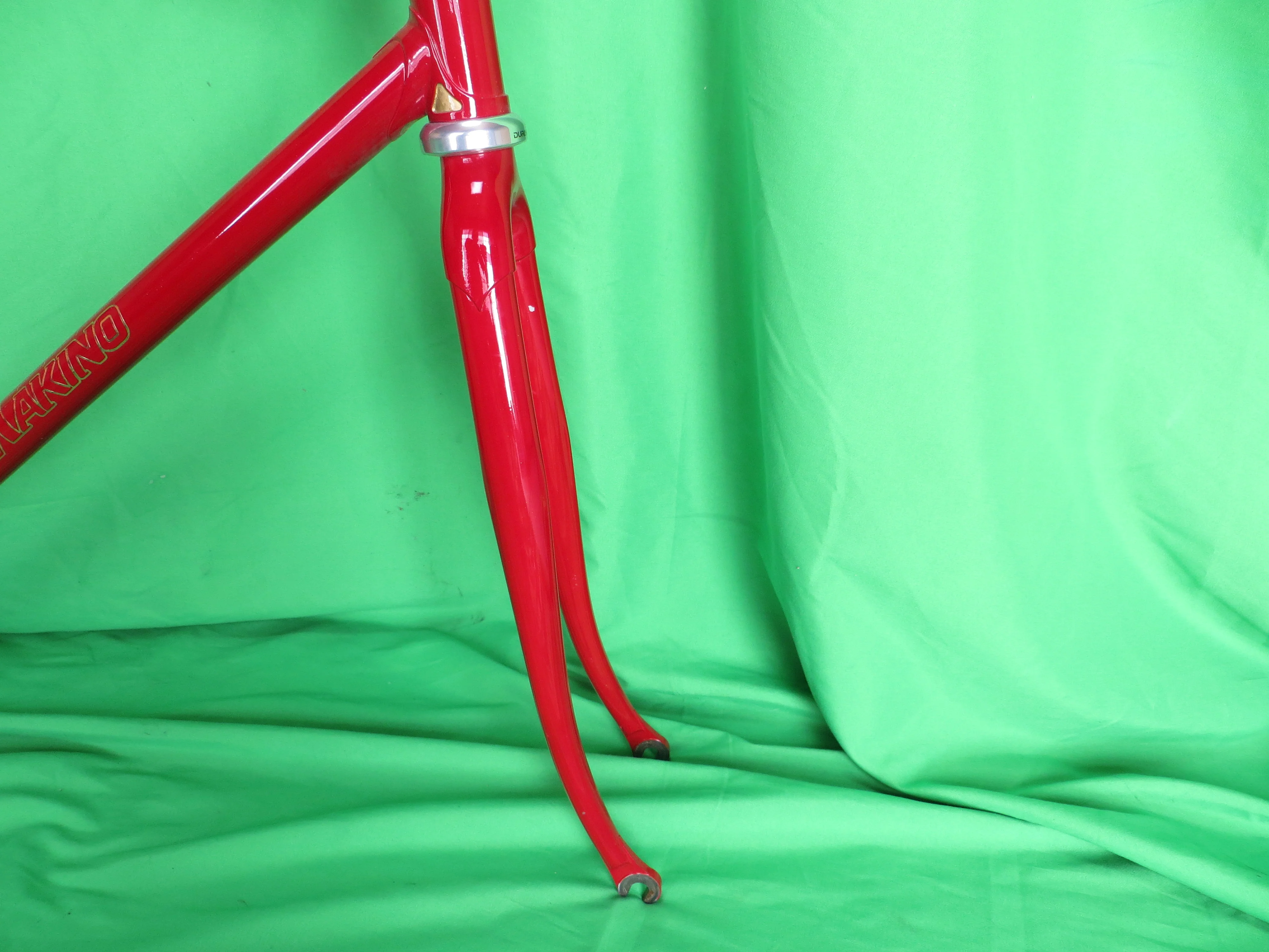 Makino  // Red Metallic // 54cm - Image 10