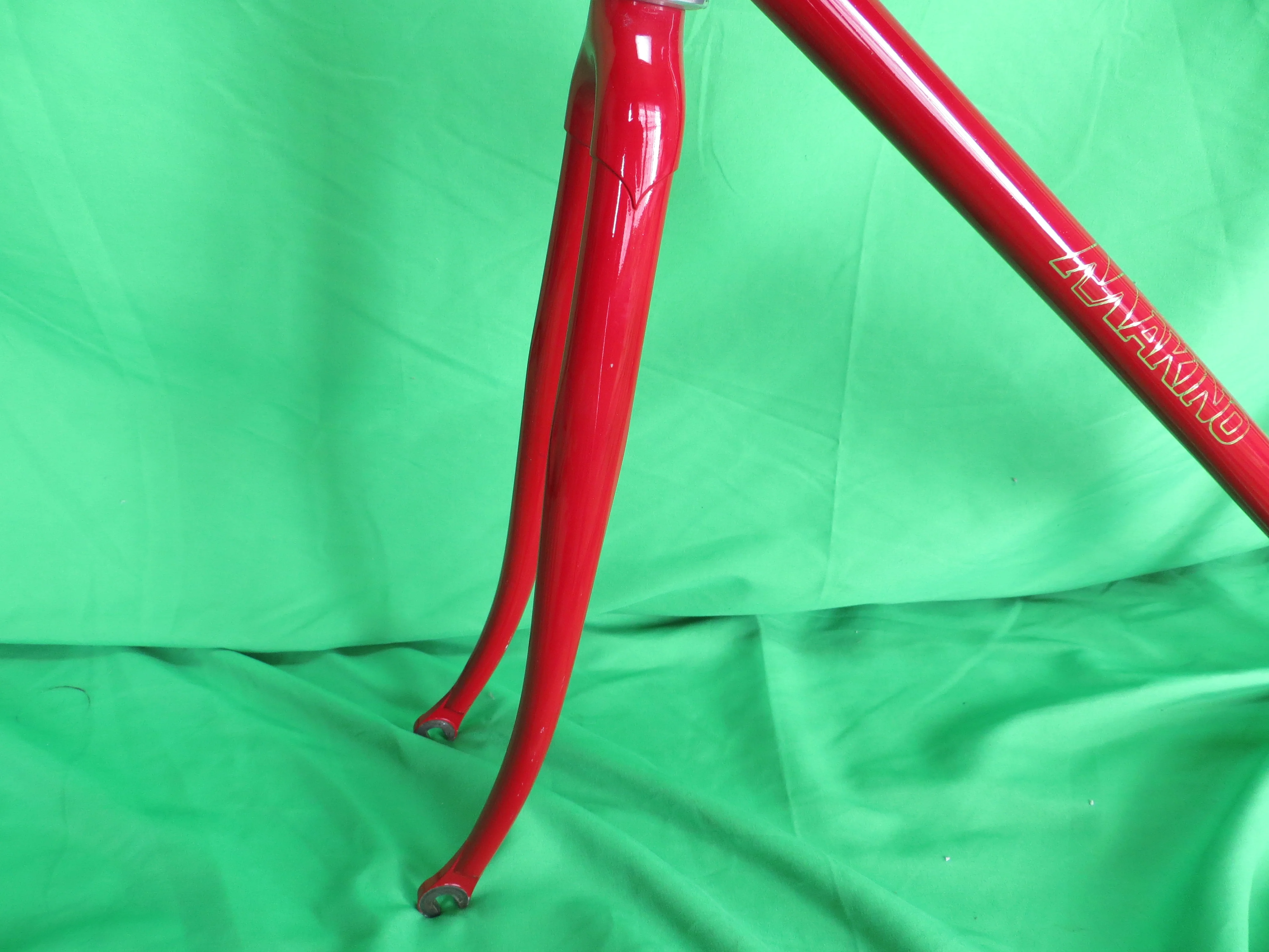 Makino  // Red Metallic // 54cm - Image 3