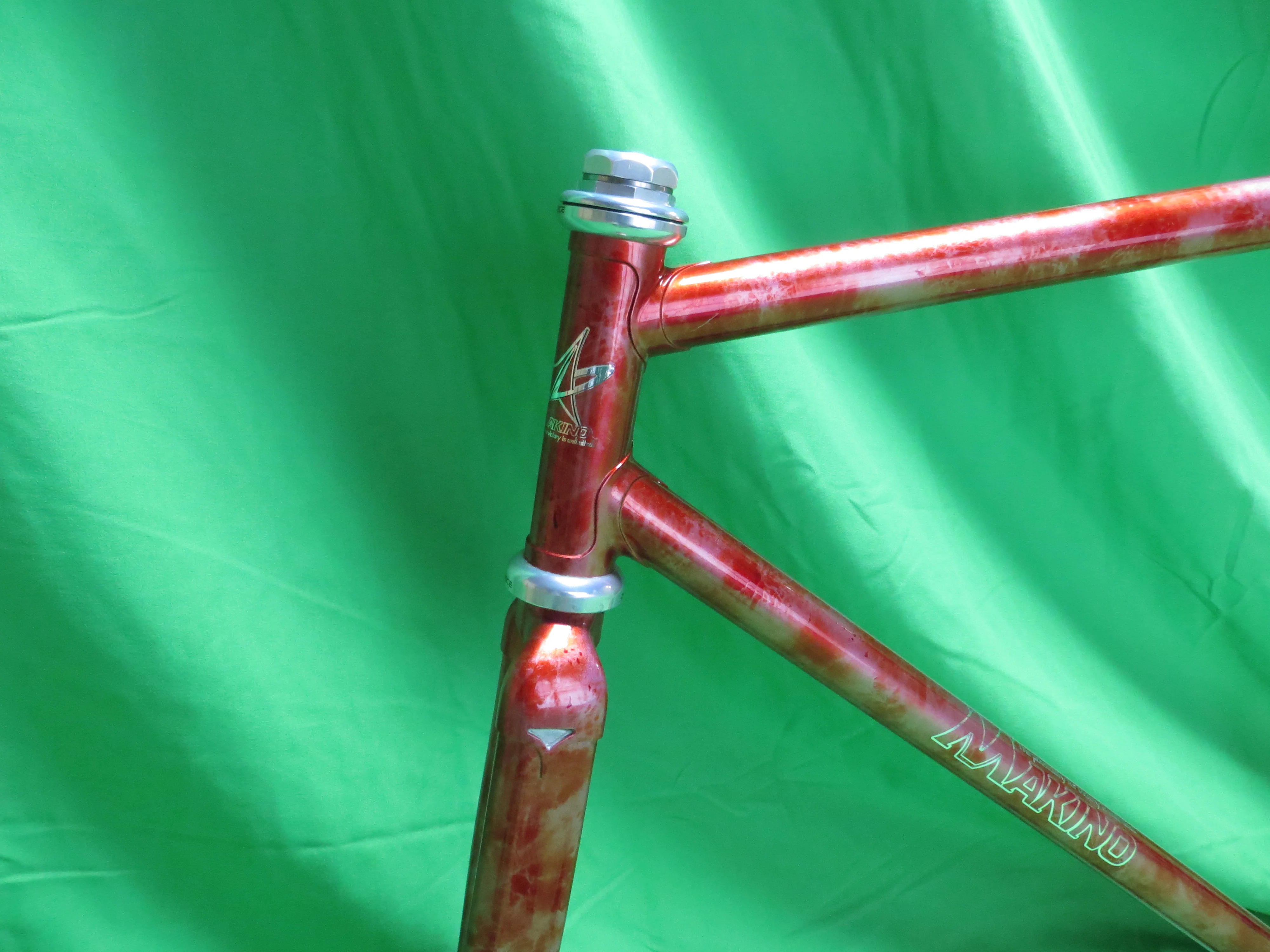 Makino Columbus Max Fork  // Red Metallic / Silver Marble Finish  // 53.5cm - Image 2