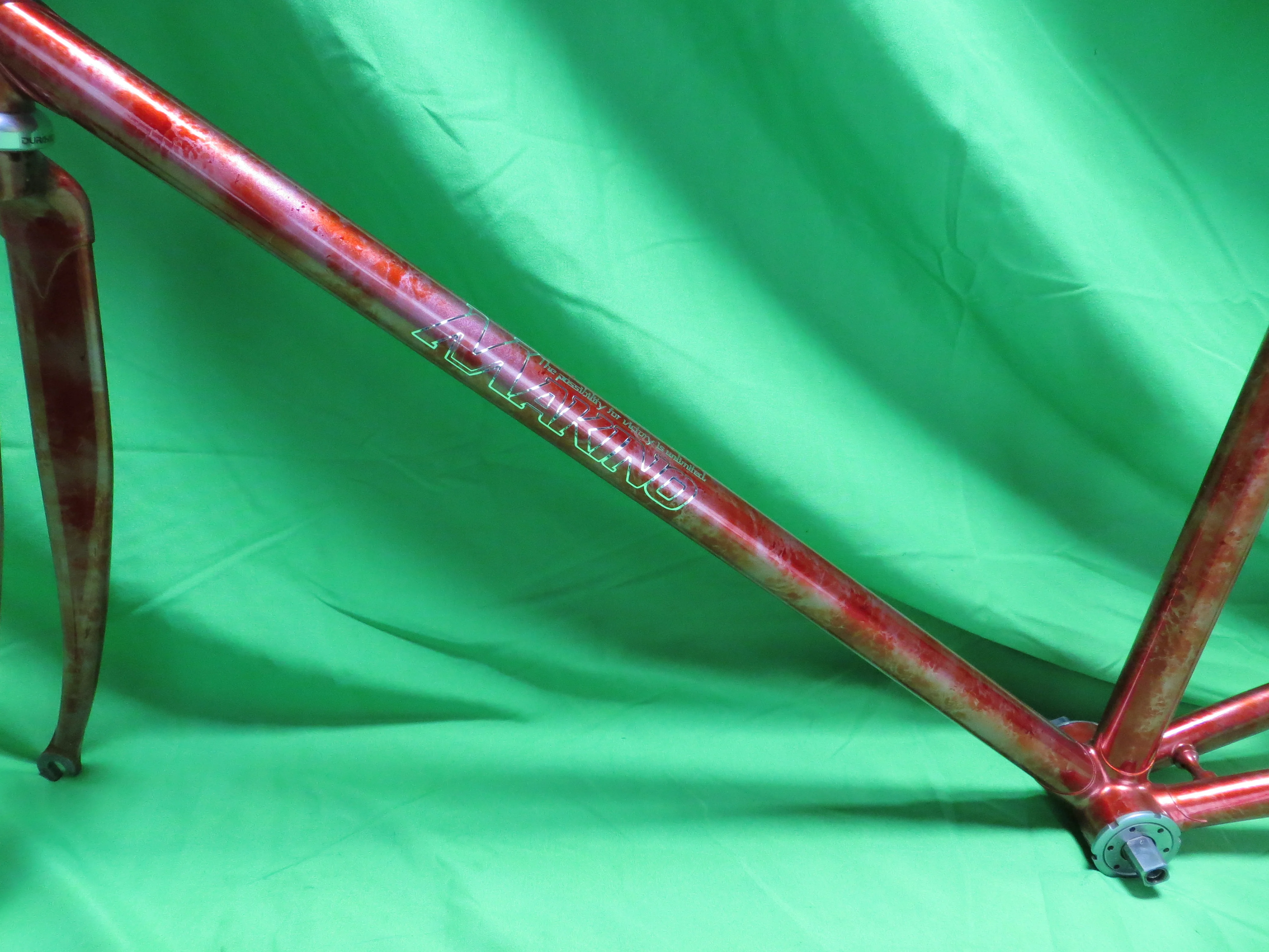 Makino Columbus Max Fork  // Red Metallic / Silver Marble Finish  // 53.5cm - Image 6