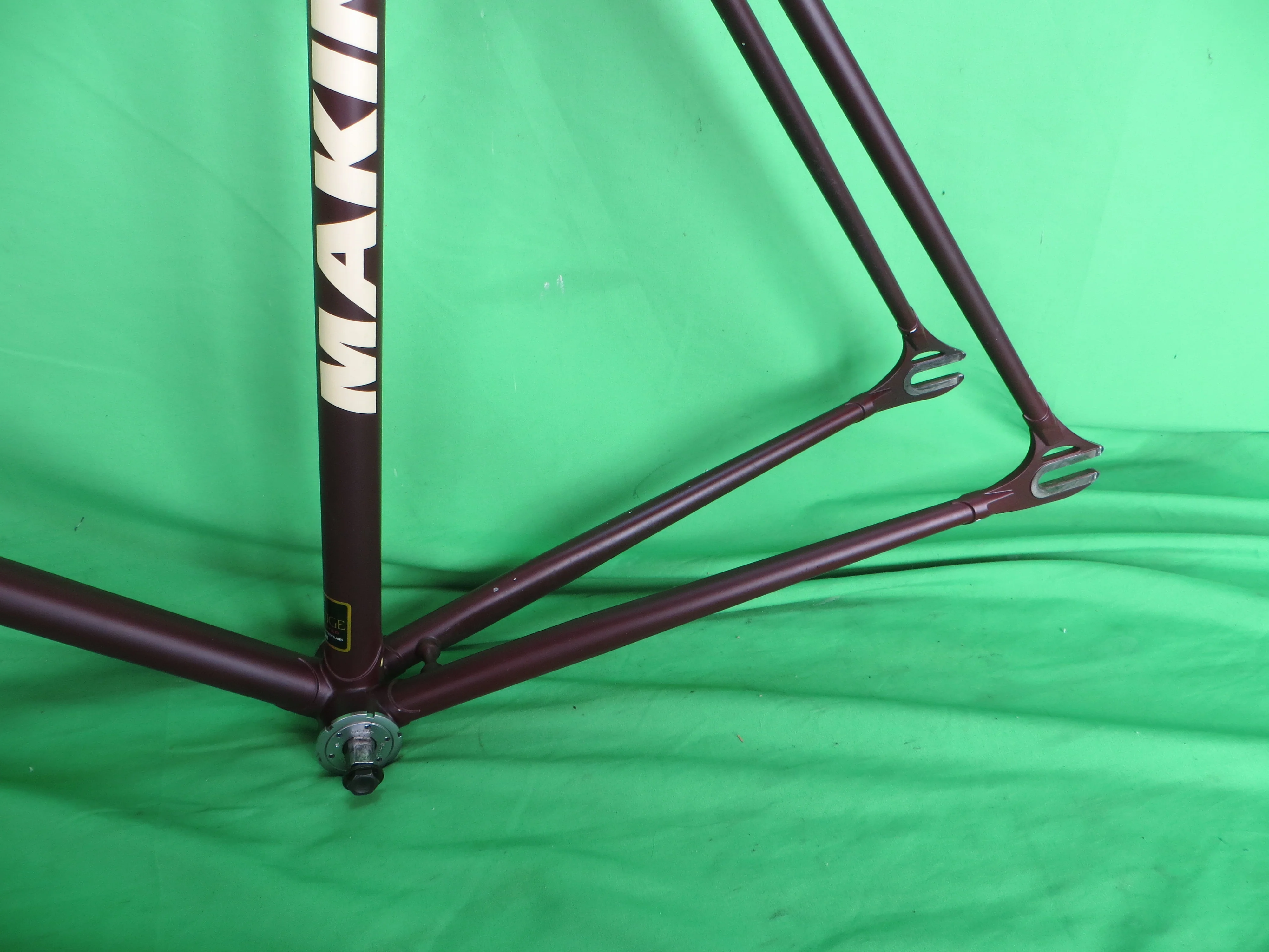 Makino Tange Prestige// Matte Dark Brown // 55.5cm - Image 7