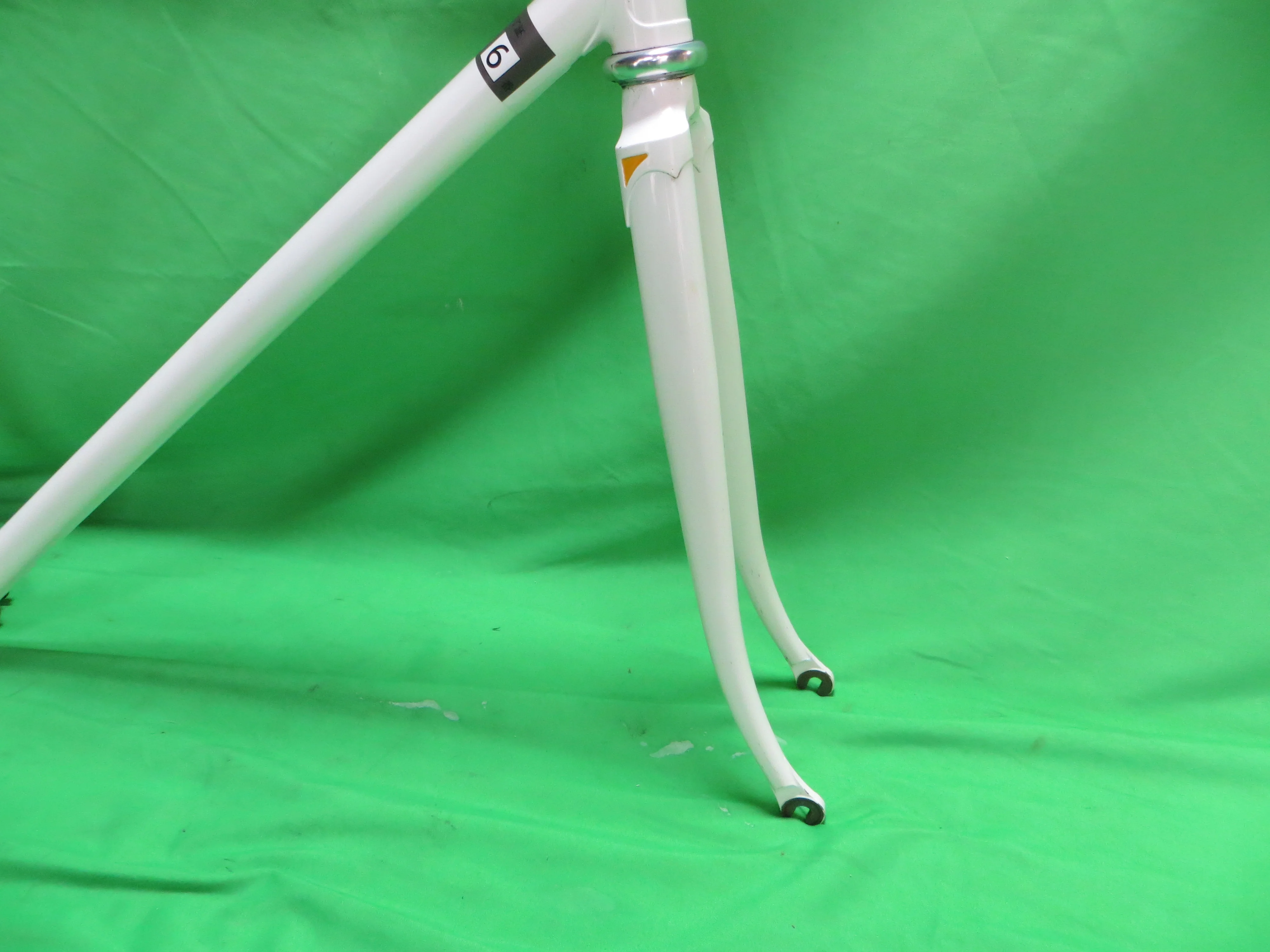 Makino  // White // 50.5cm - Image 10