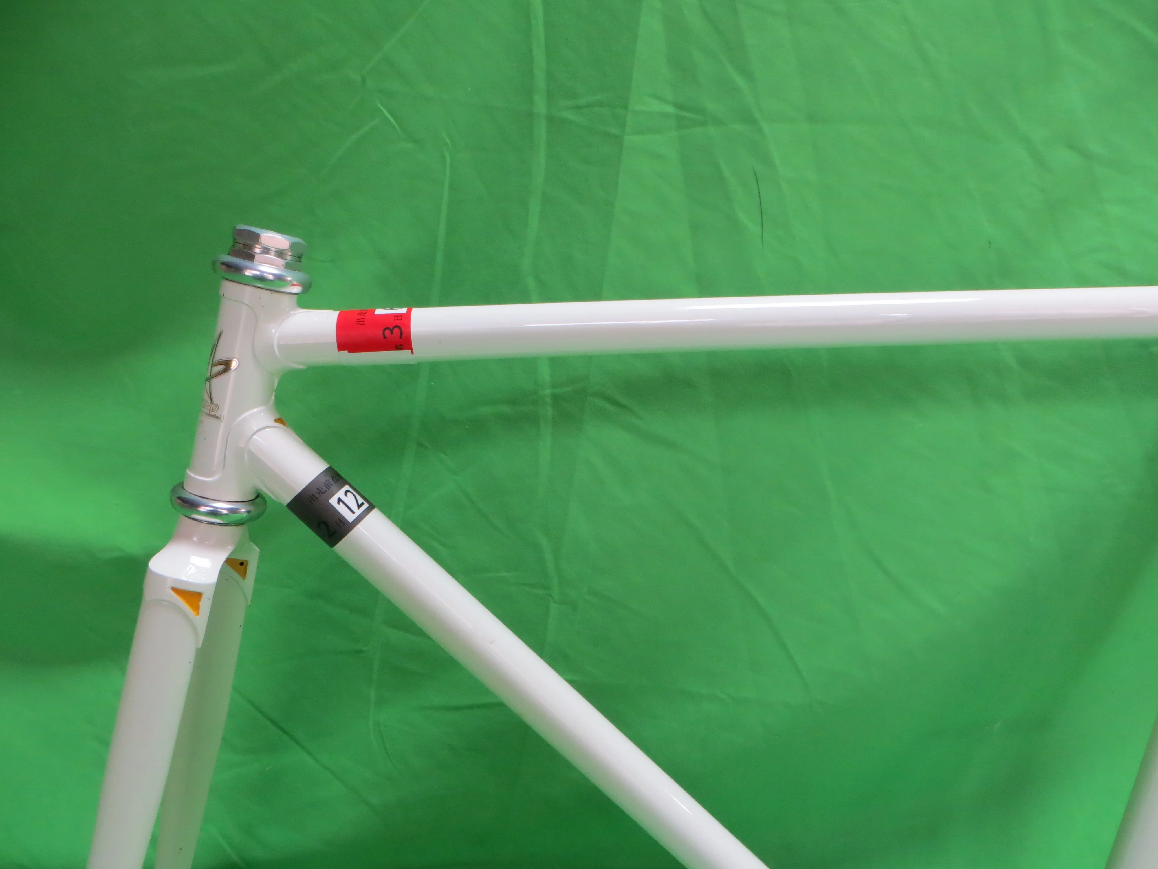 Makino  // White // 50.5cm - Image 4