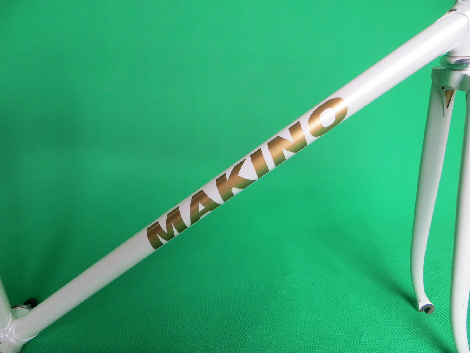 Makino // White // 50cm - Image 13