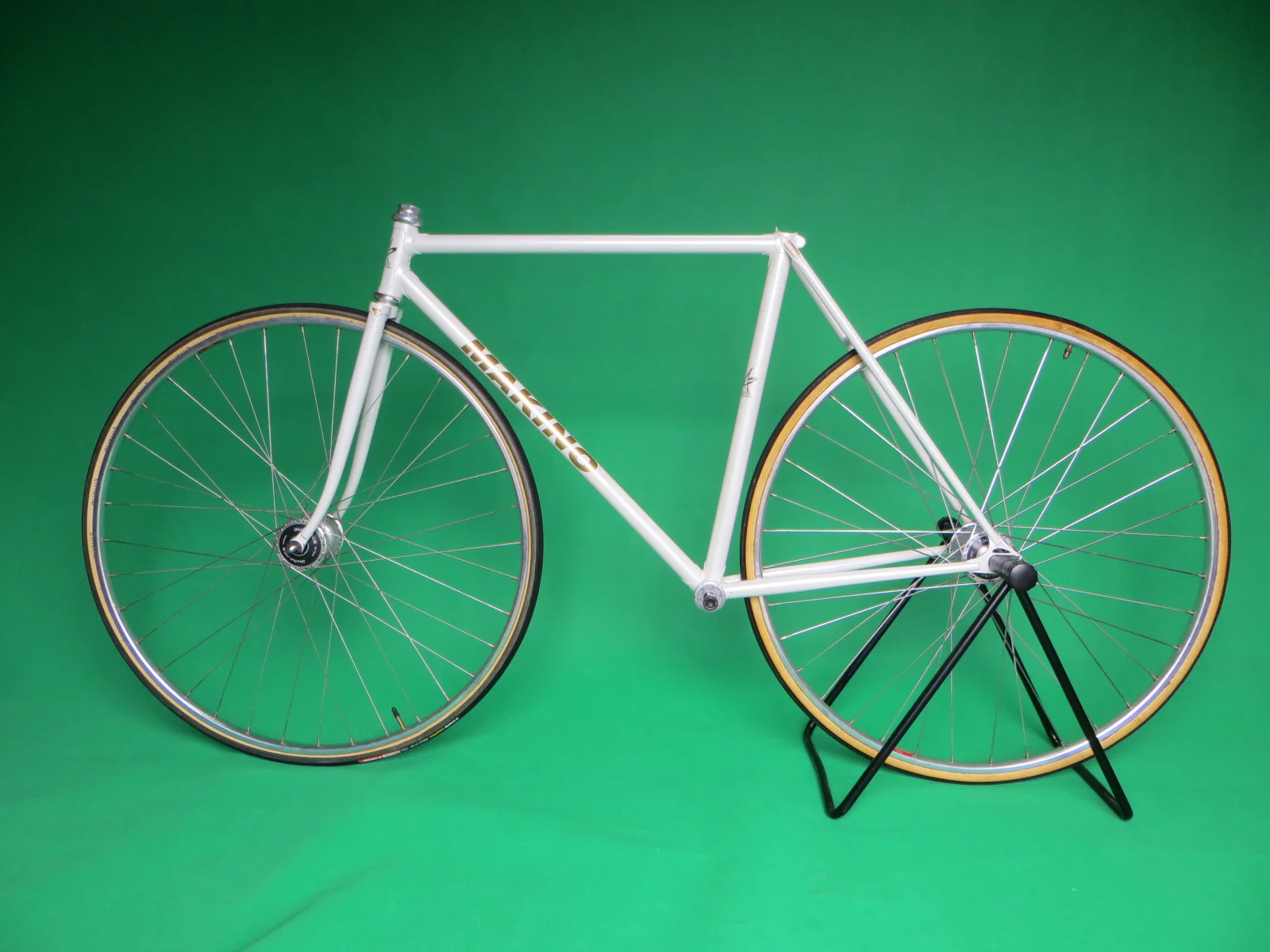 Makino // White // 50cm - Image 16