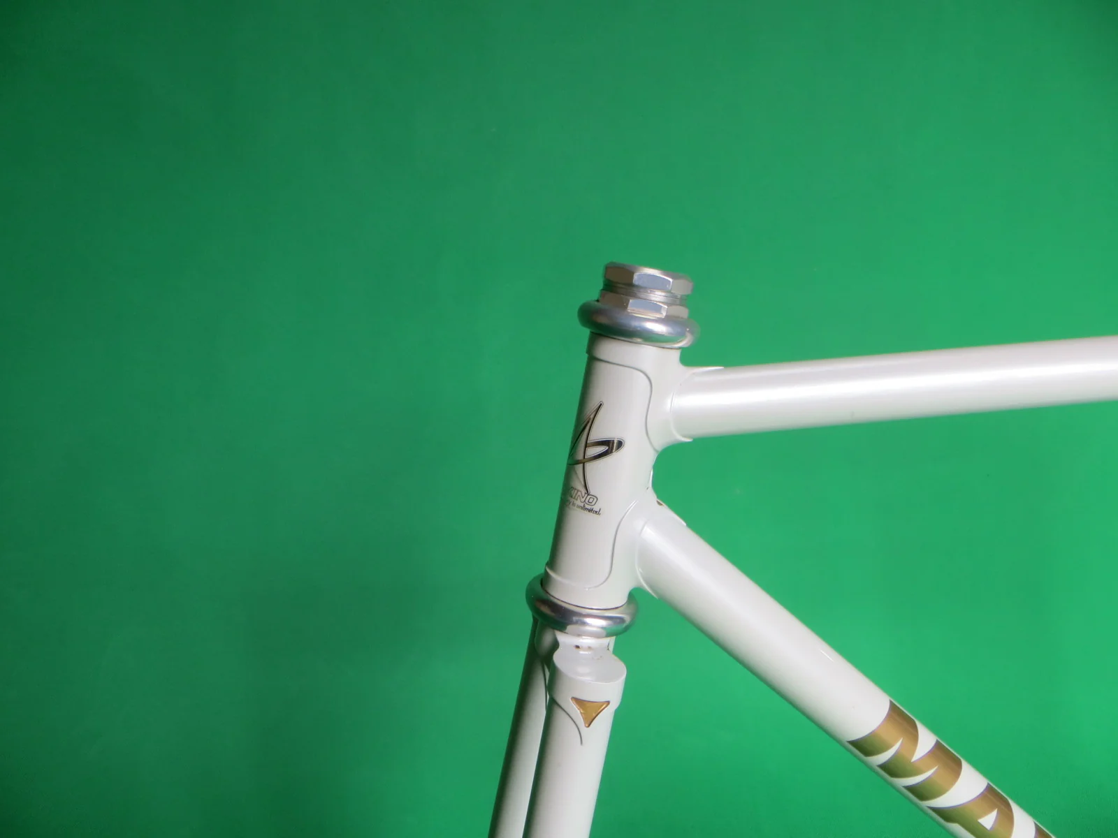 Makino // White // 50cm - Image 2