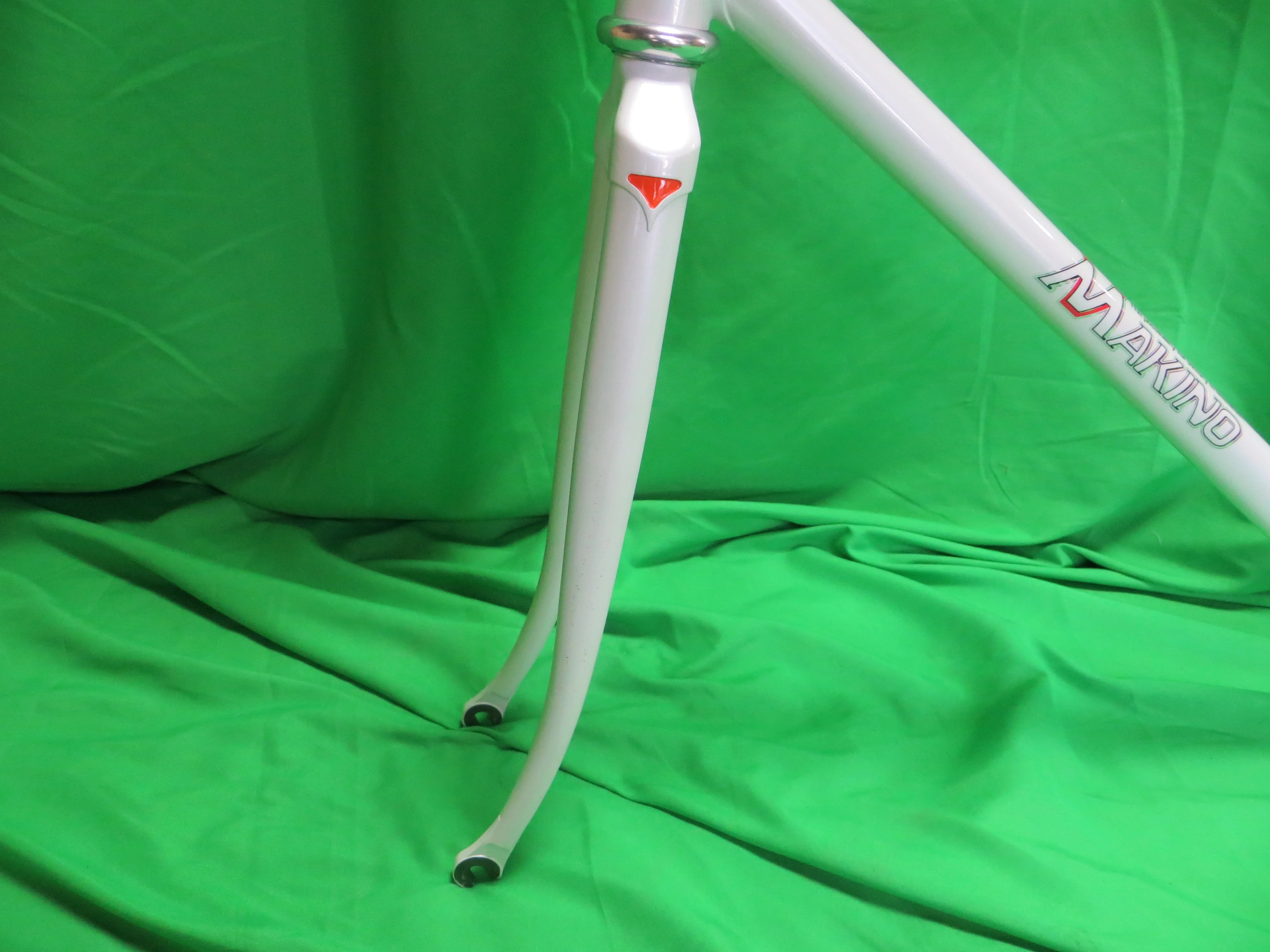 Makino Kaisei 4130R/8630R // White // 50cm - Image 4