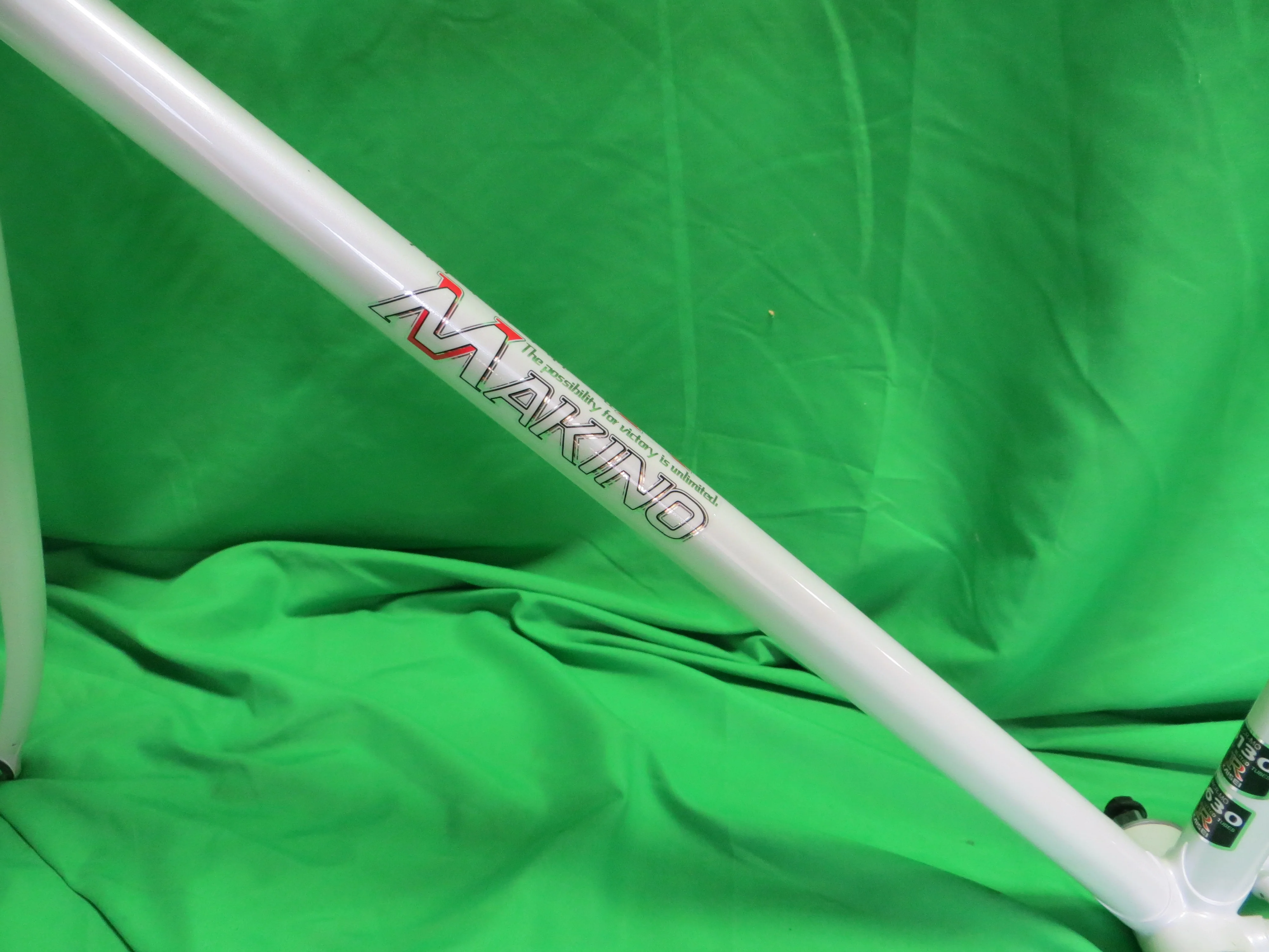 Makino Kaisei 4130R/8630R // White // 50cm - Image 7