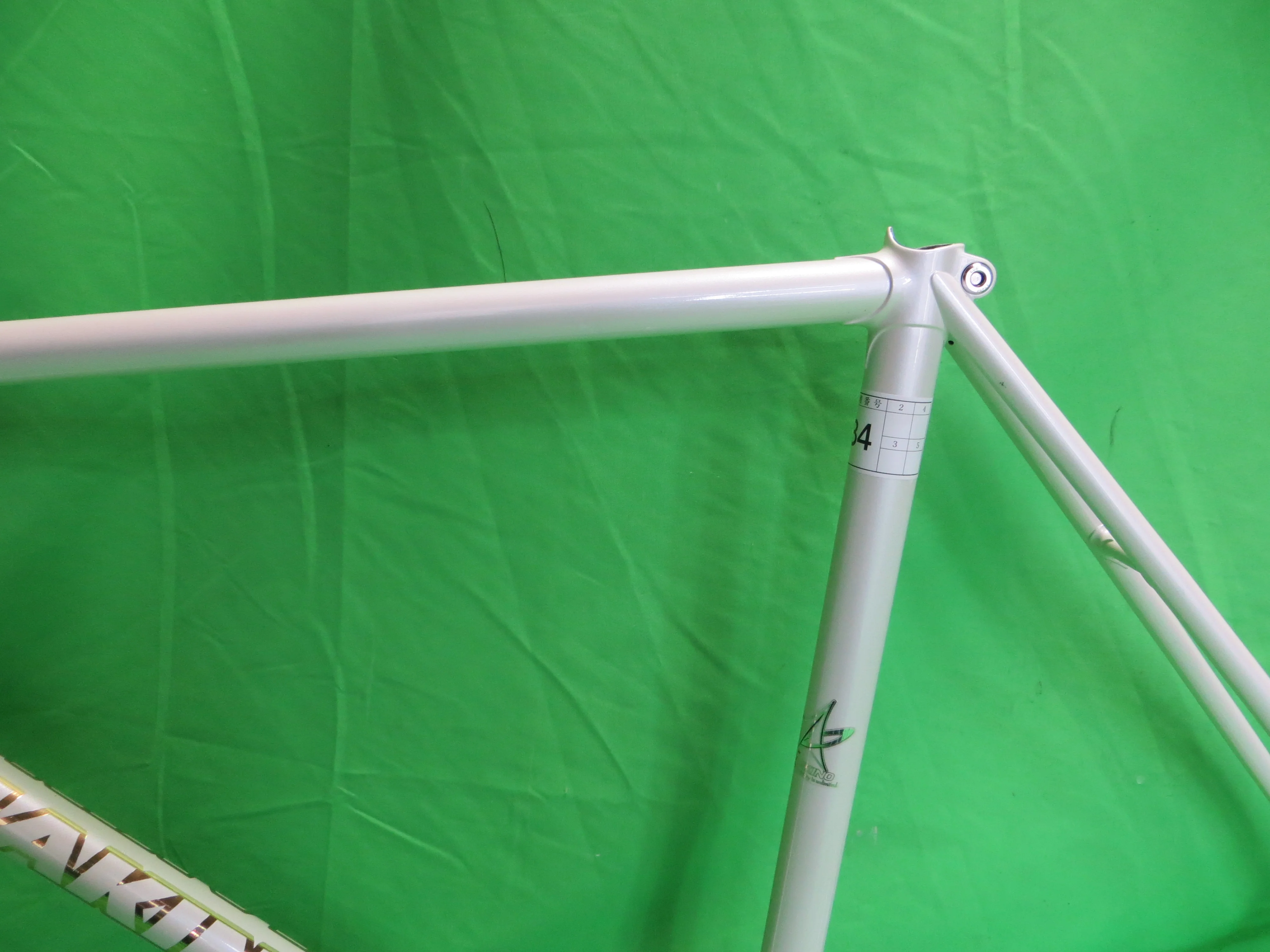 Makino // White // 52cm - Image 5