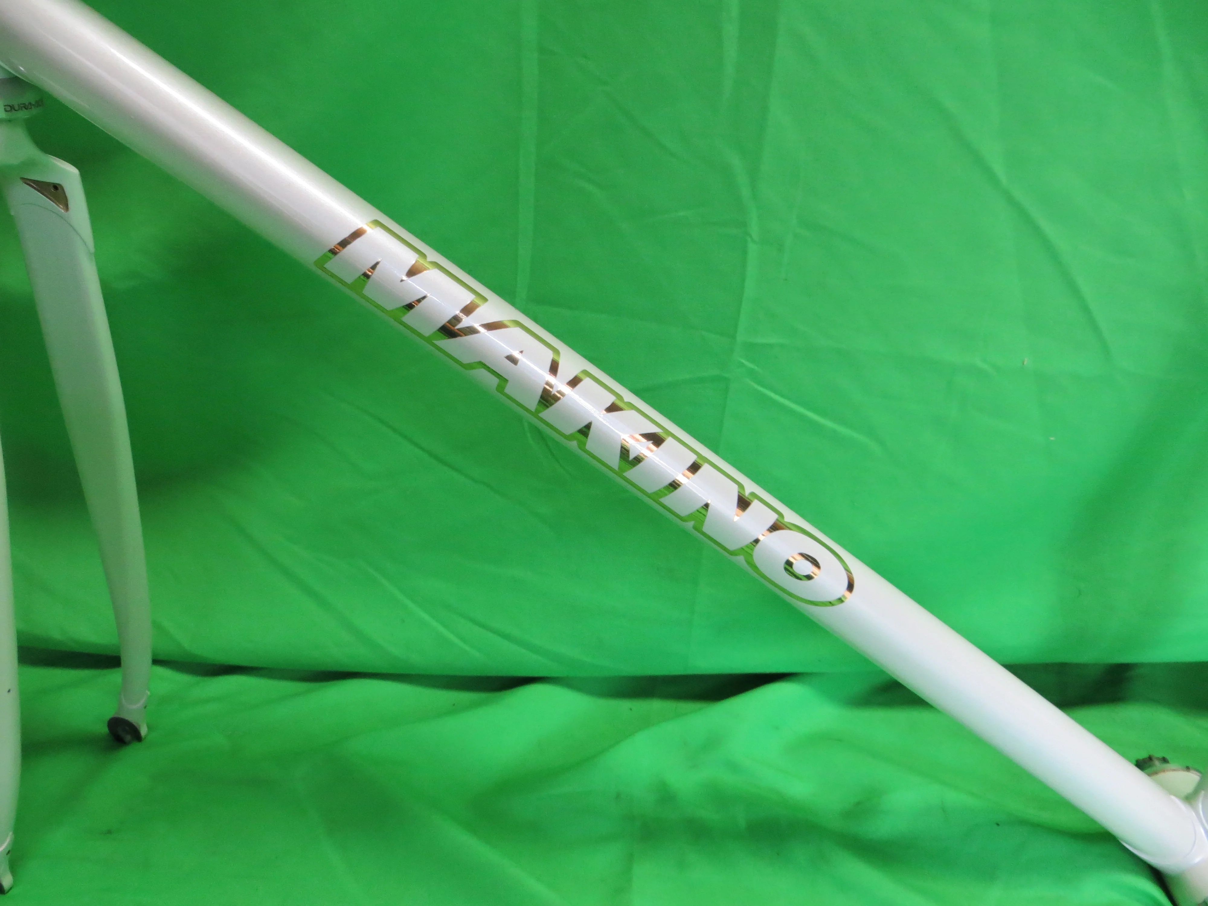 Makino // White // 52cm - Image 6