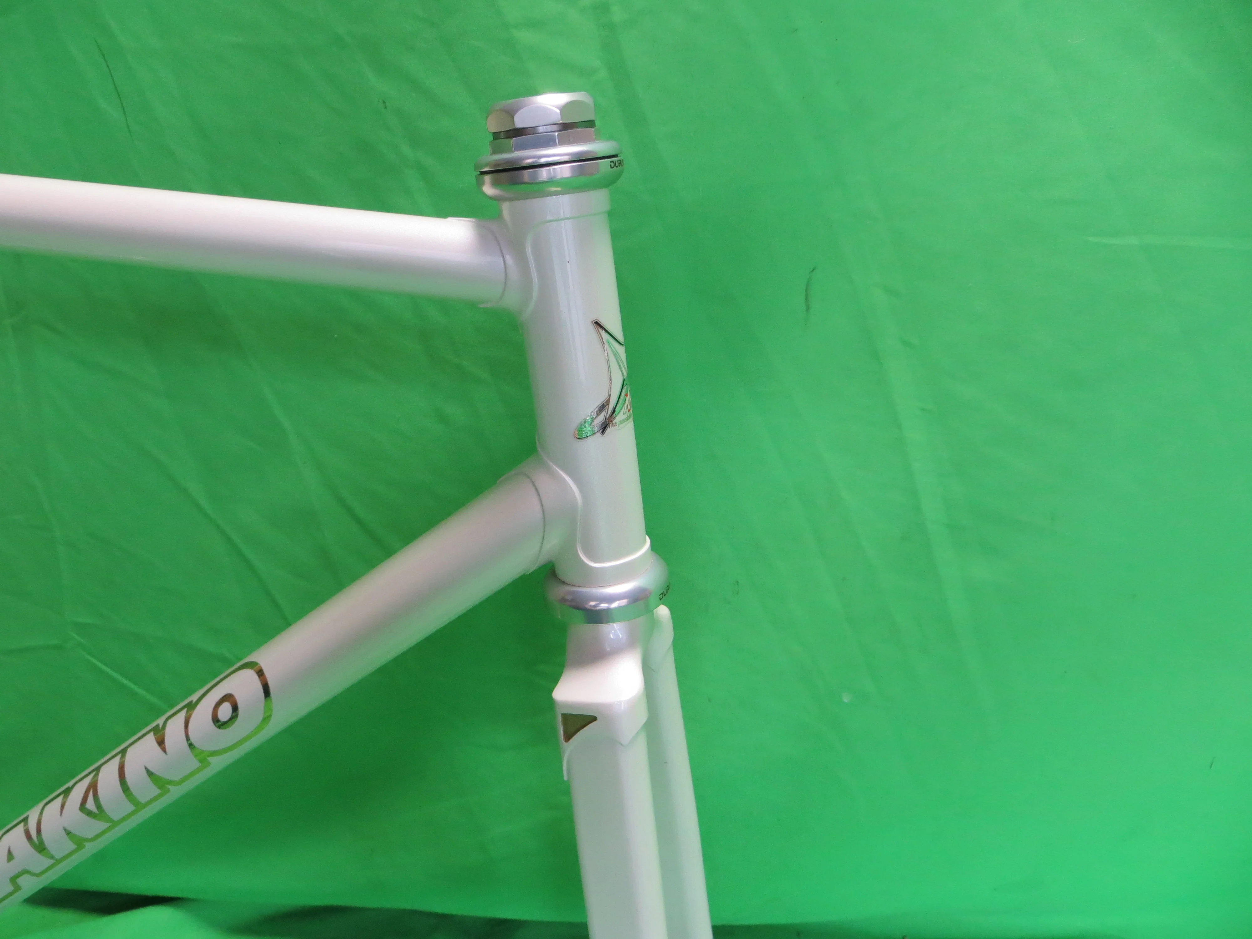 Makino // White // 52cm - Image 9