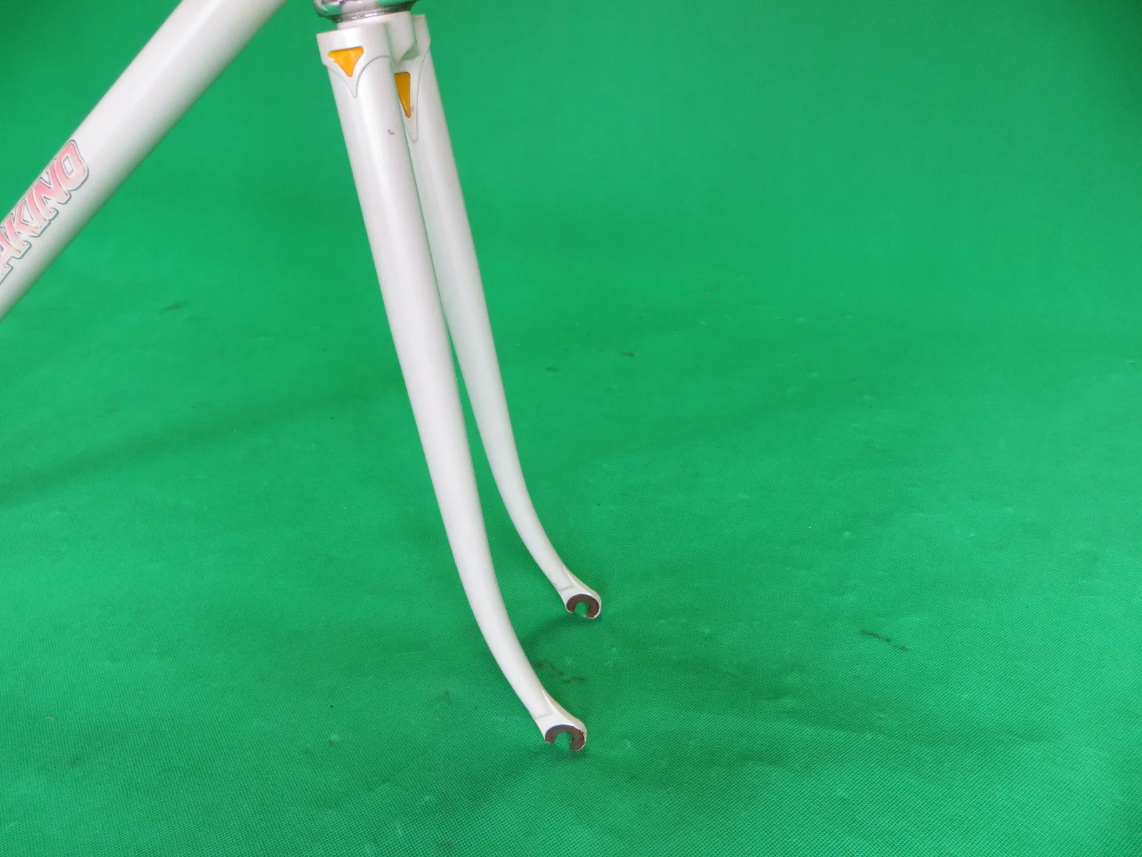MAKINO // White 2003 // 53cm - Image 10
